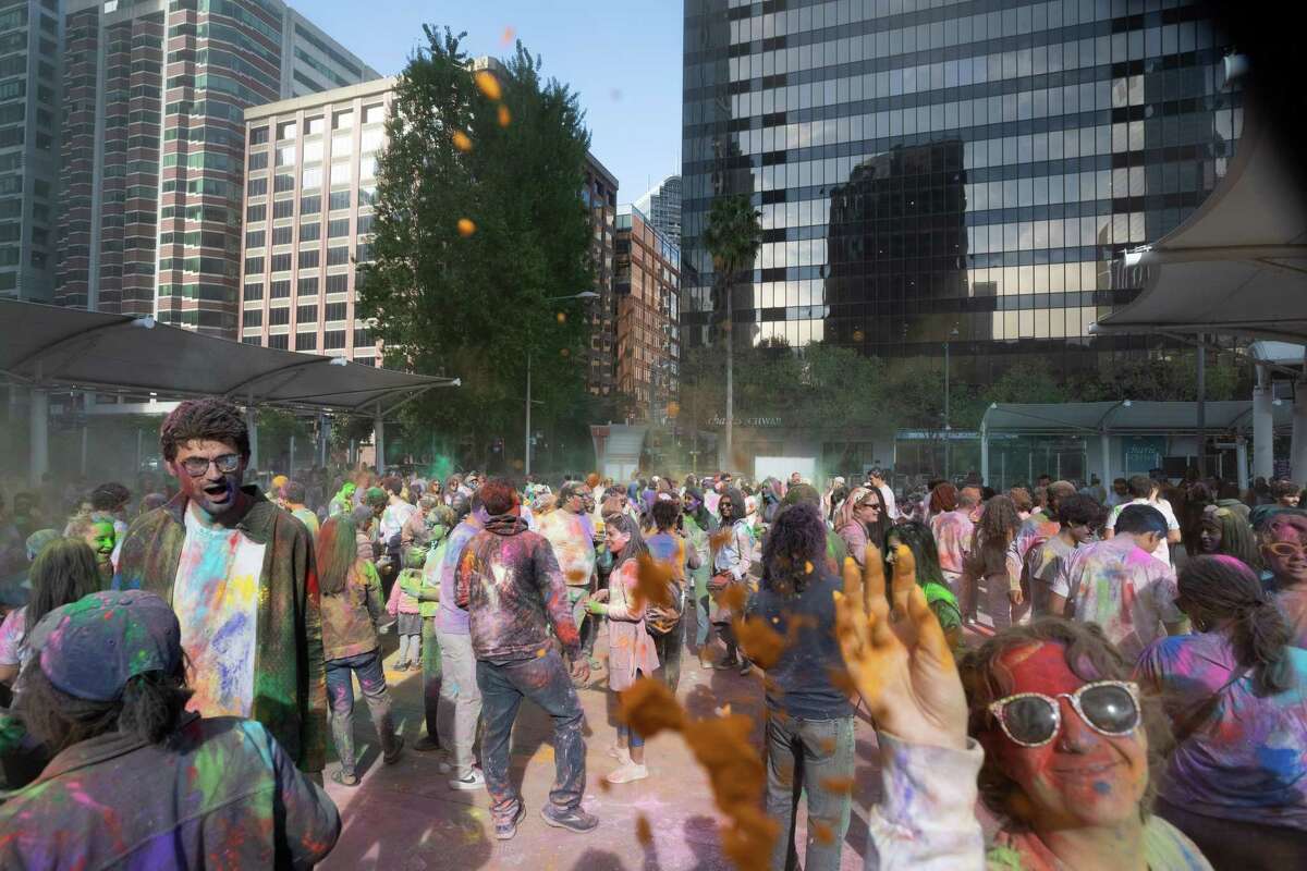 holi sf 2025