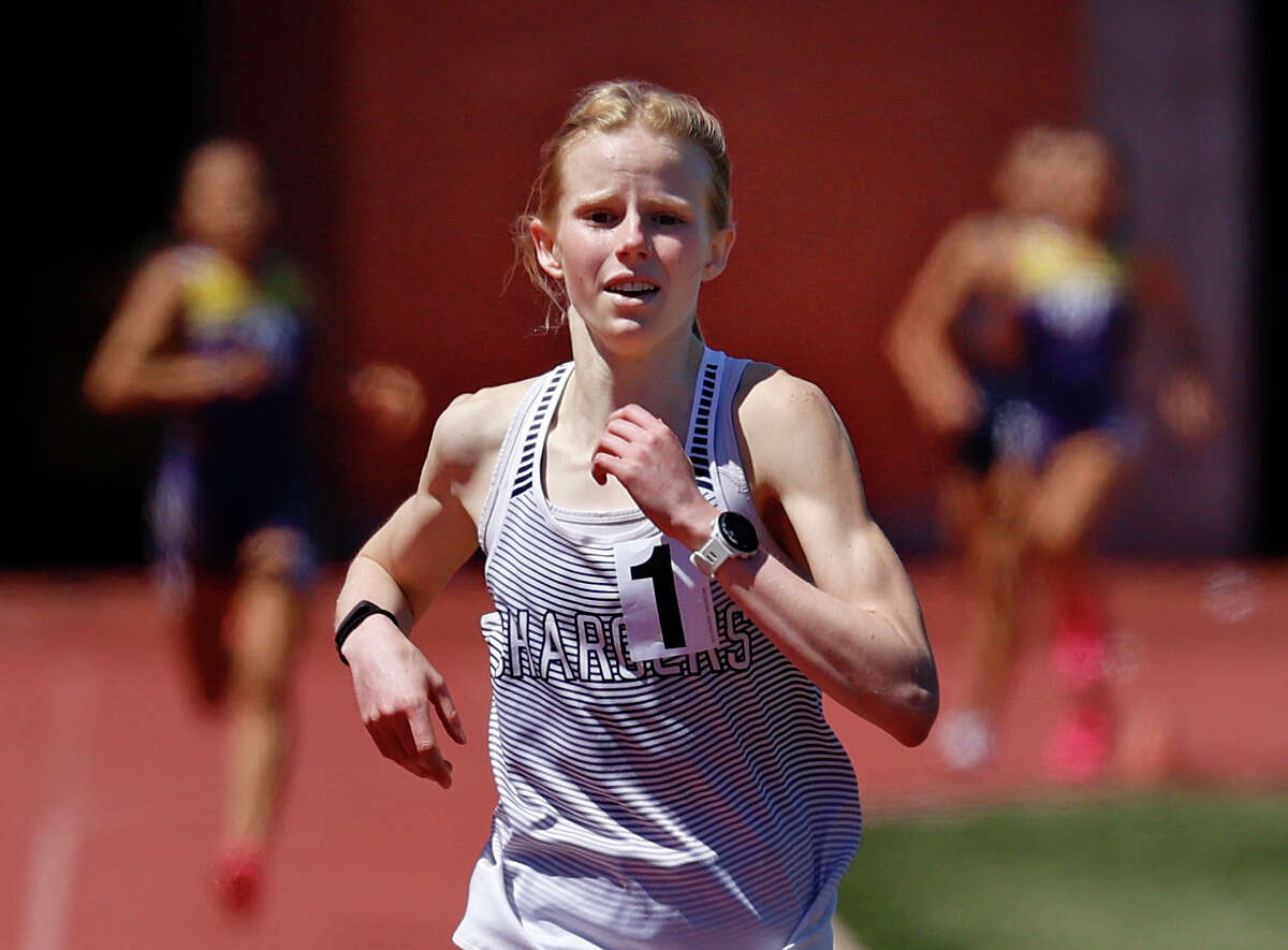 Track and field: Champion's Leachman recovers with strong performance