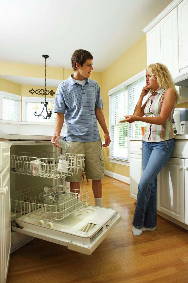 How to Raise the Leg on a Dishwasher