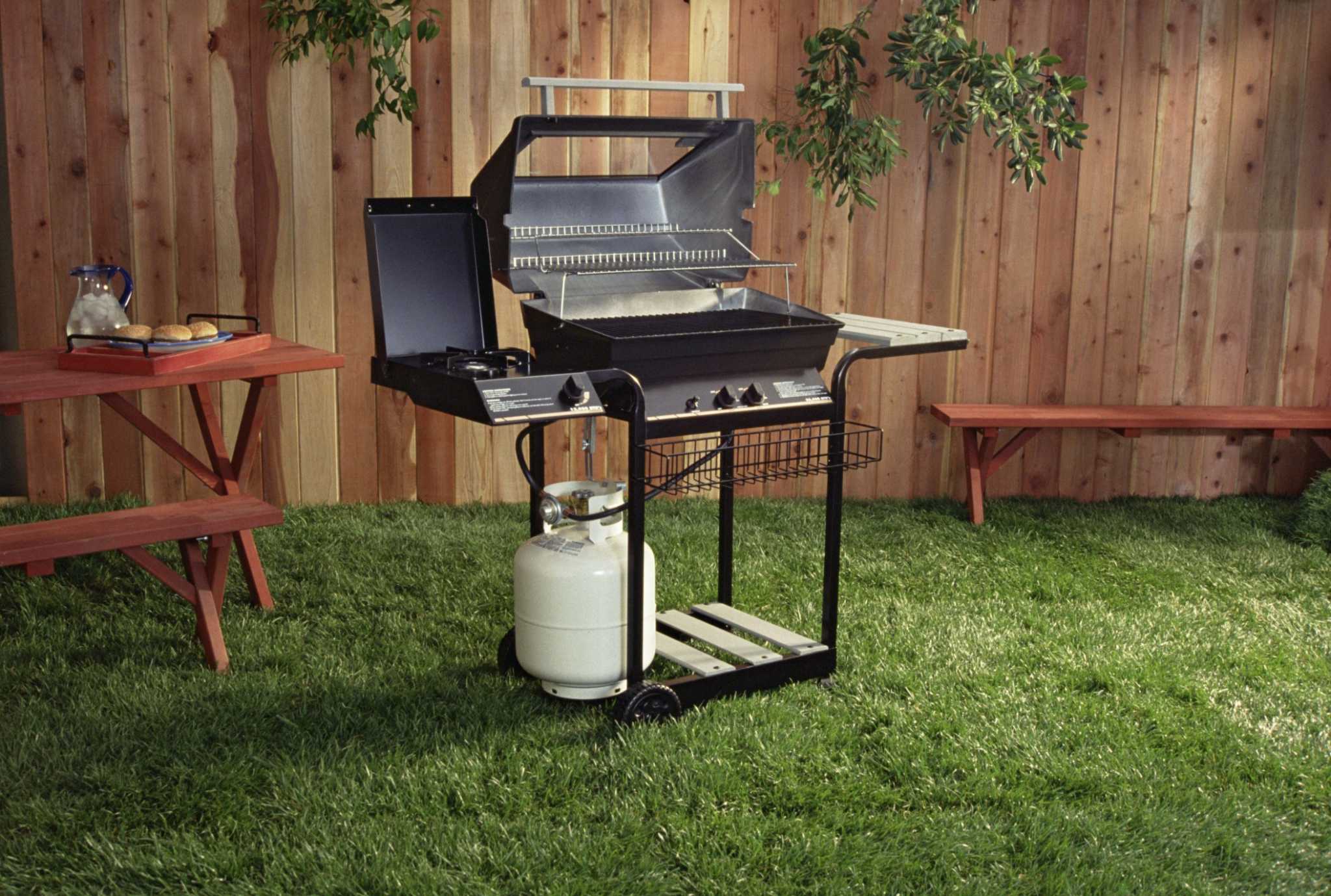 How To Keep Mice Away From Your BBQ Grill – GrillPartsReplacement - Online  BBQ Parts Retailer