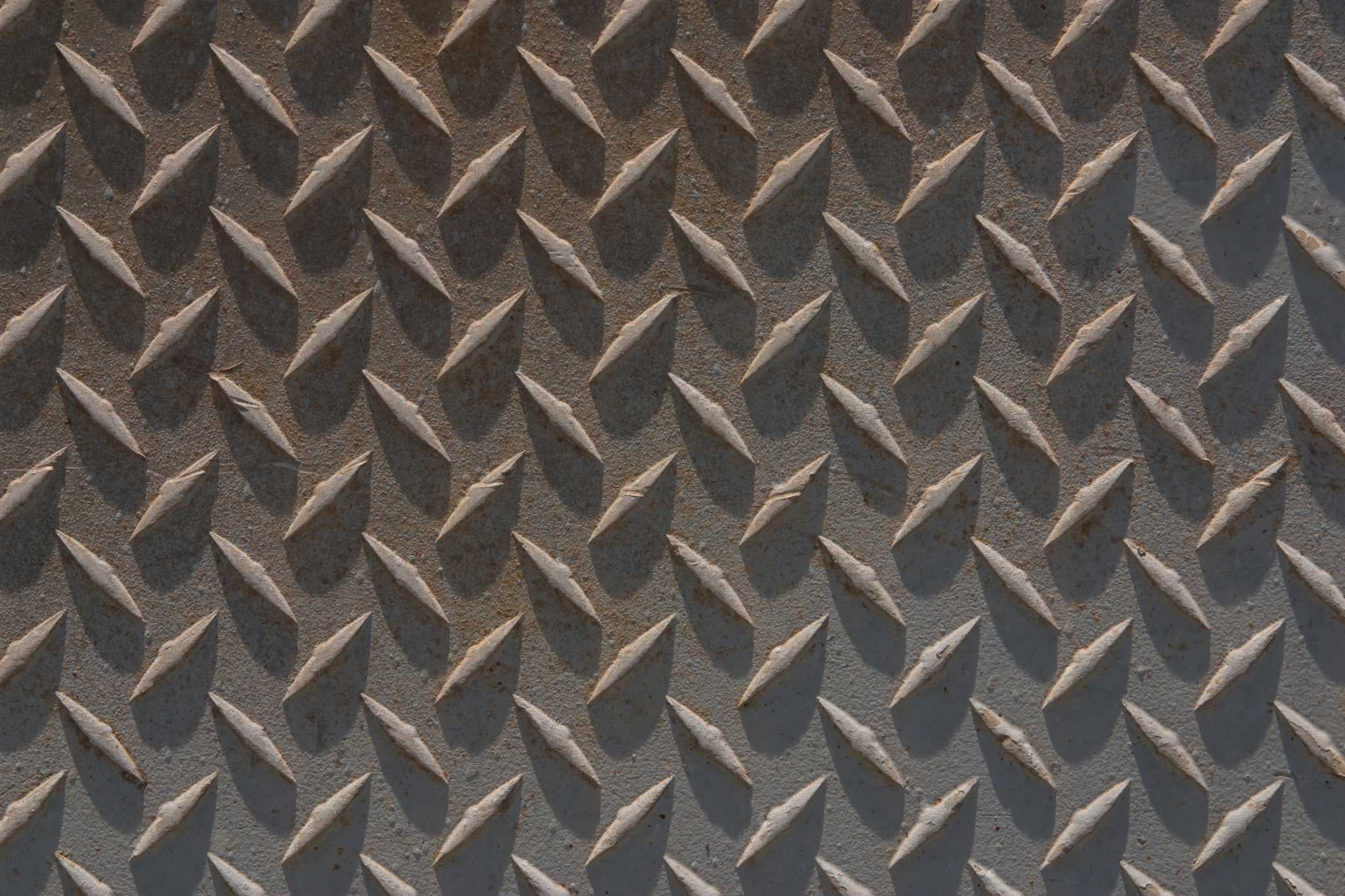 How to Clean Sandblasted Metal Before Painting