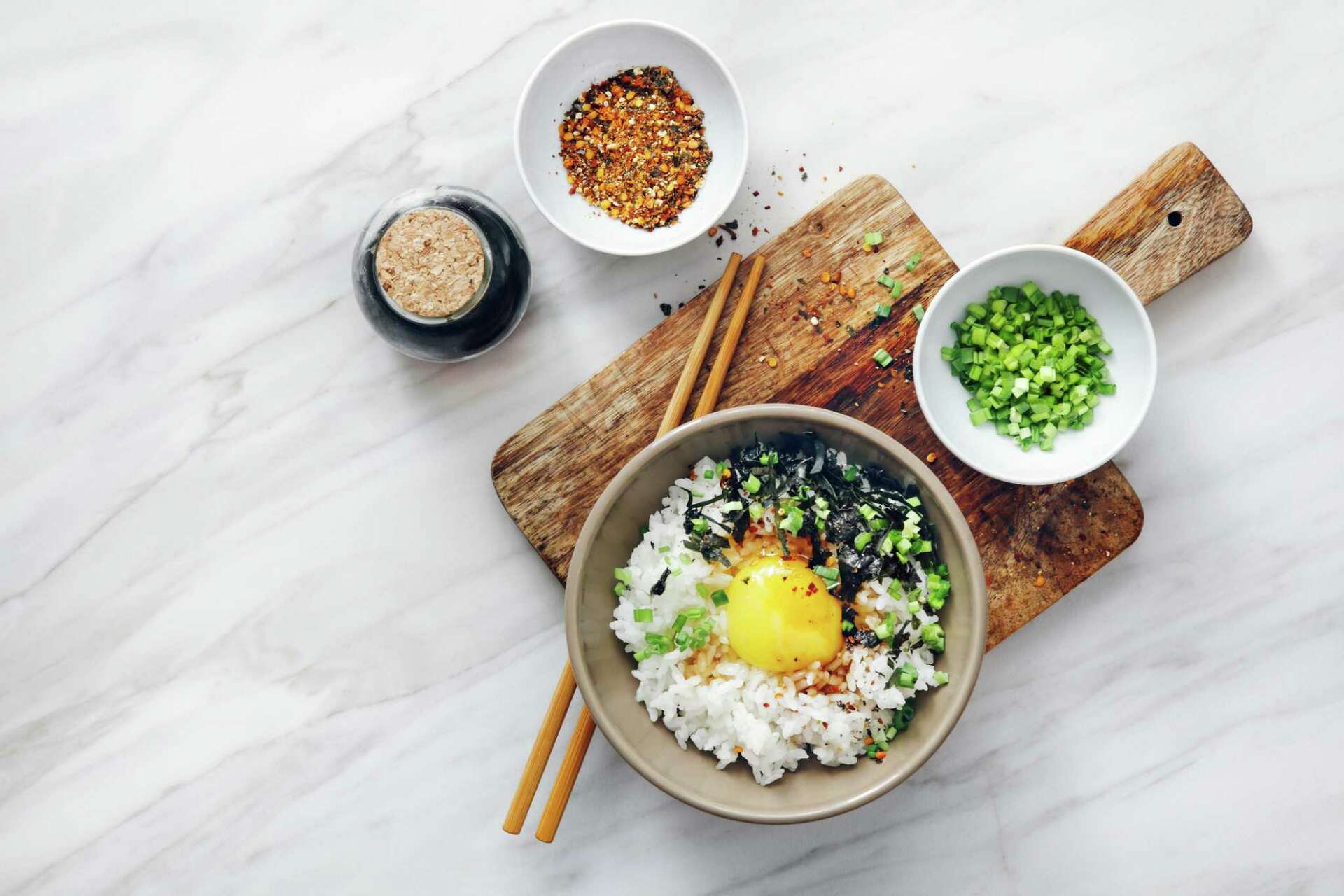 What Is the Number of Carbohydrates in One Egg?