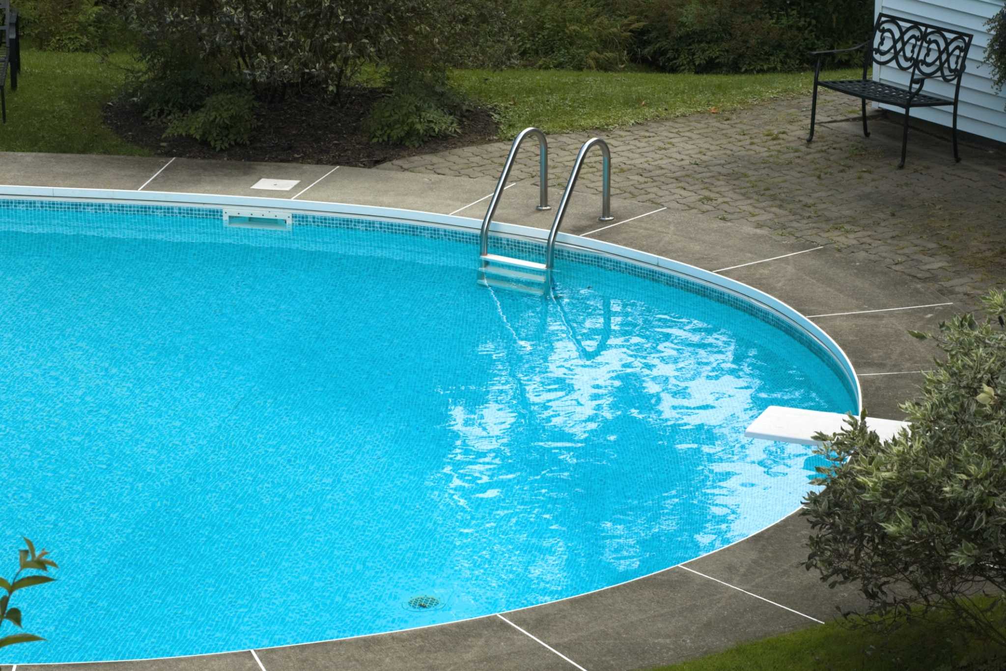 How to Correct Pool Water Circulation