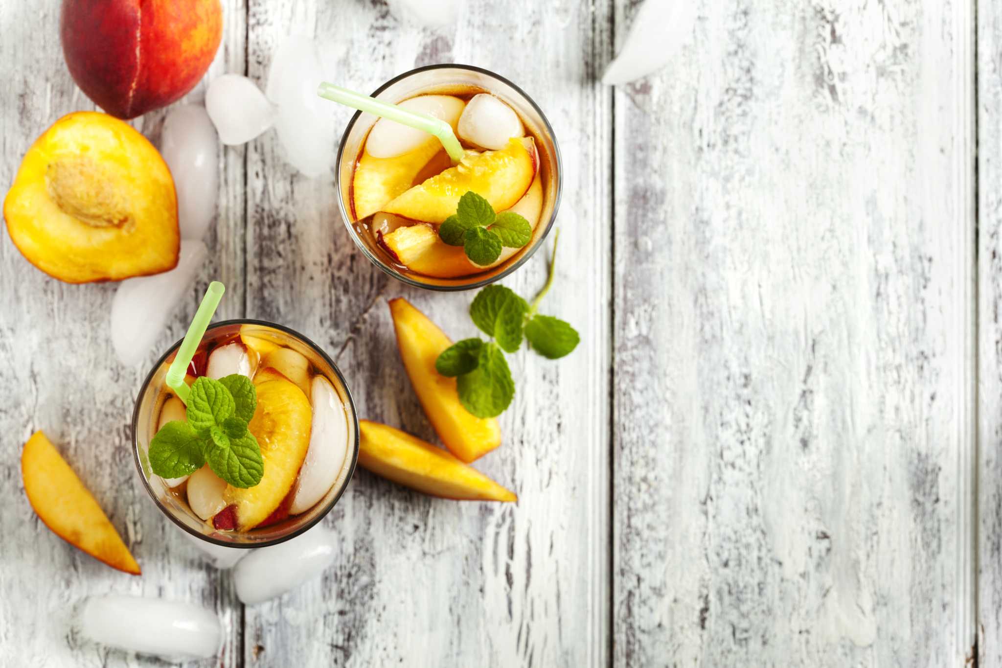 The Benefits of Home-Brewed Iced Tea: Cost, Calories, and Health