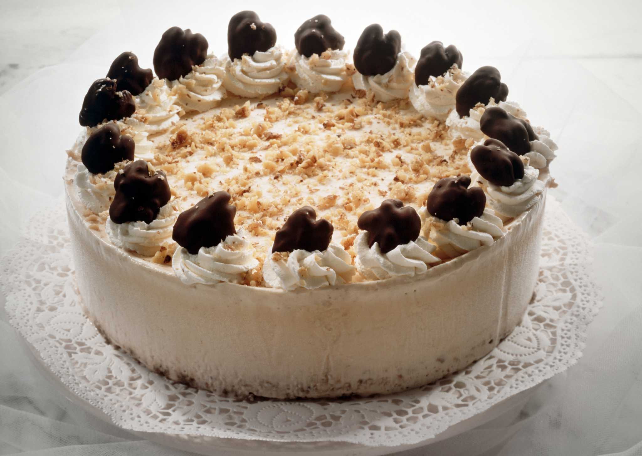 Does Low Fat Sliced Deli Turkey Breast Have Less Cholesterol Than