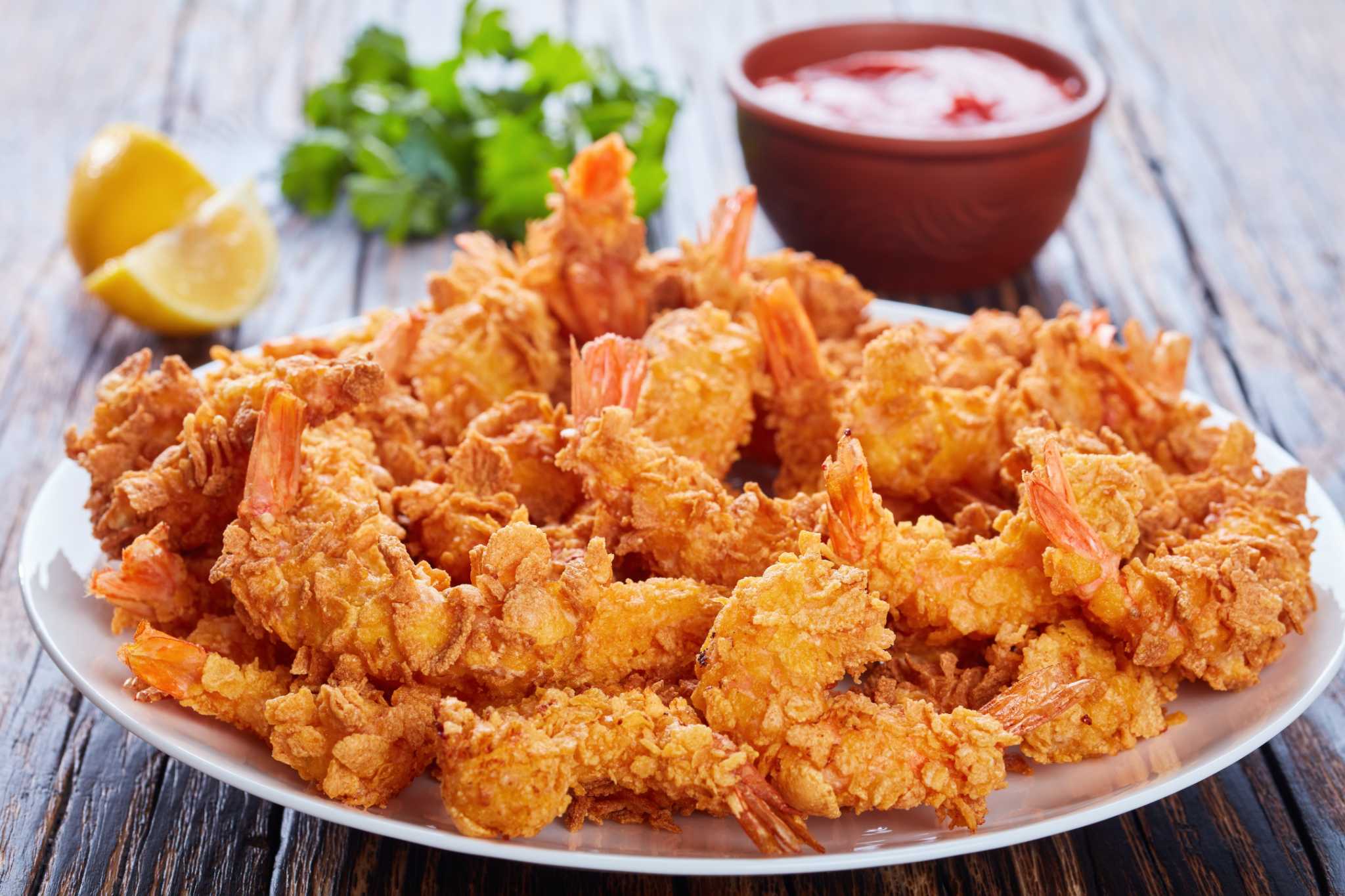How Many Carbohydrates Are in One Breaded Shrimp?