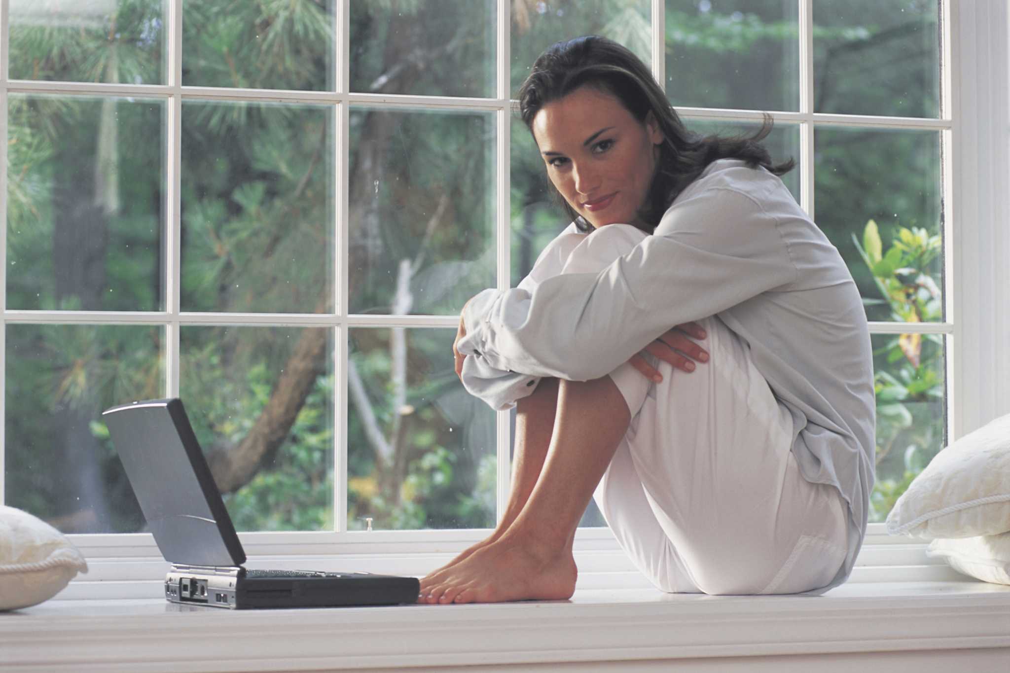 How to Modernize a Bay Window