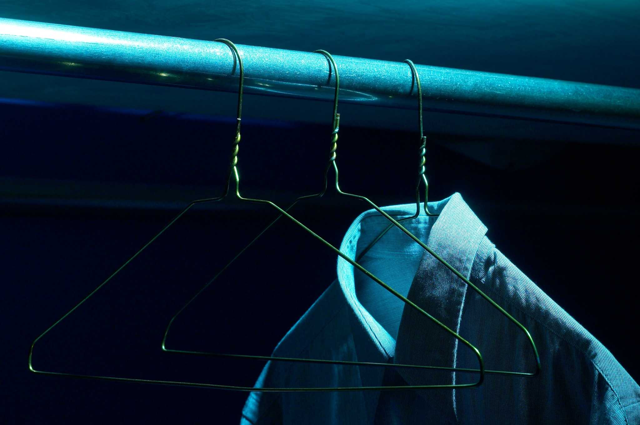 How to Decorate a Closet Hideout for Kids