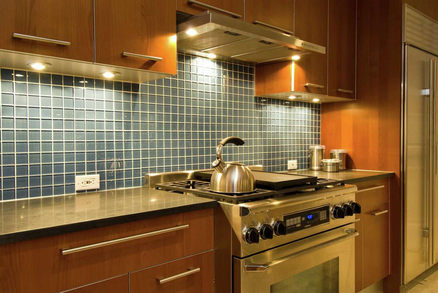 How to Put Tile Over a Formica Backsplash