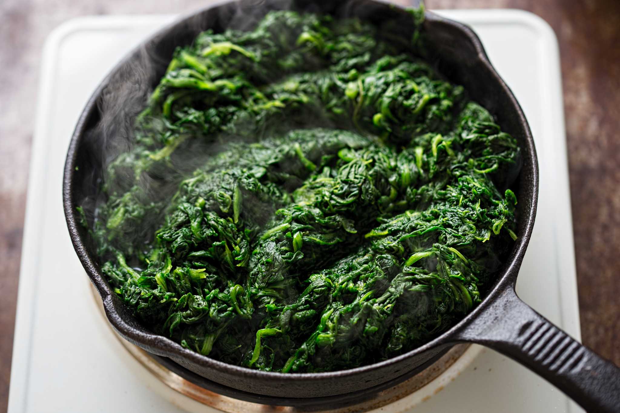 How Nutritious Is Cooked Spinach?