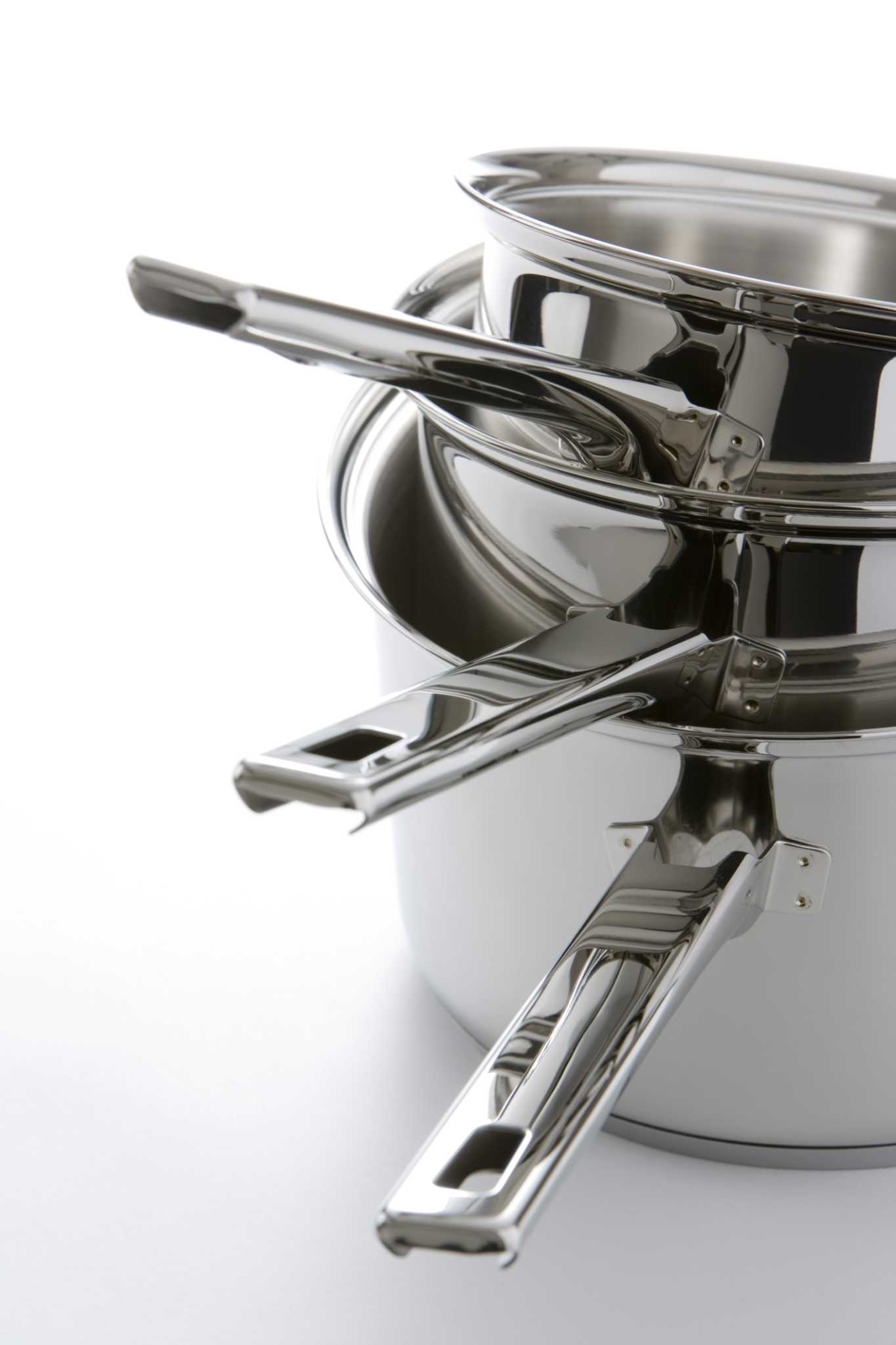 How to Get Dishwasher Spots Off Stainless Steel Pans