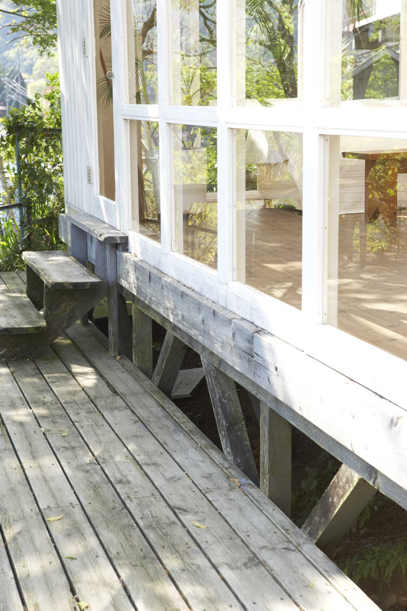 How to Acid Wash a Deck