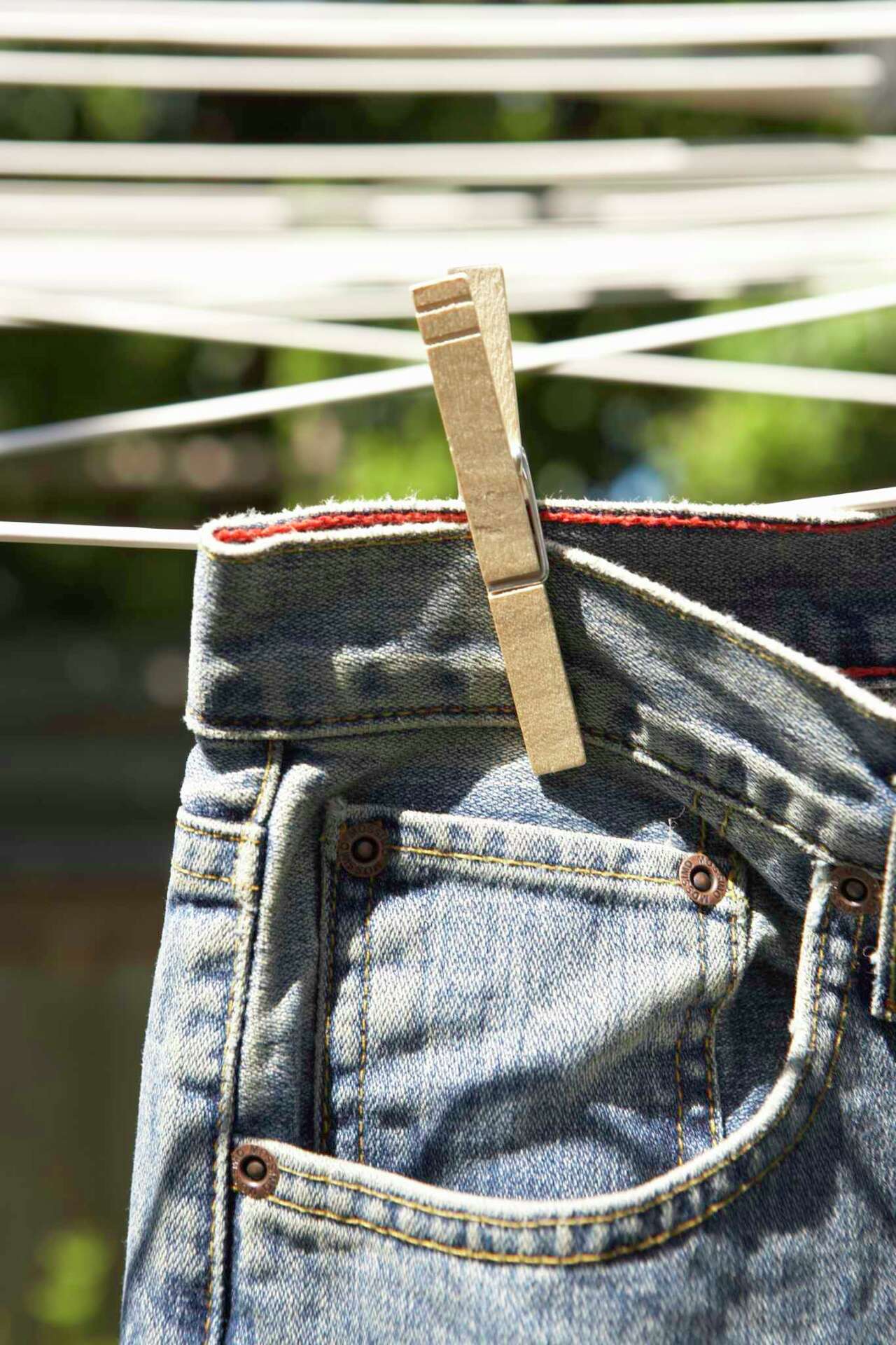 How to Eliminate Dryer Sheet Smell