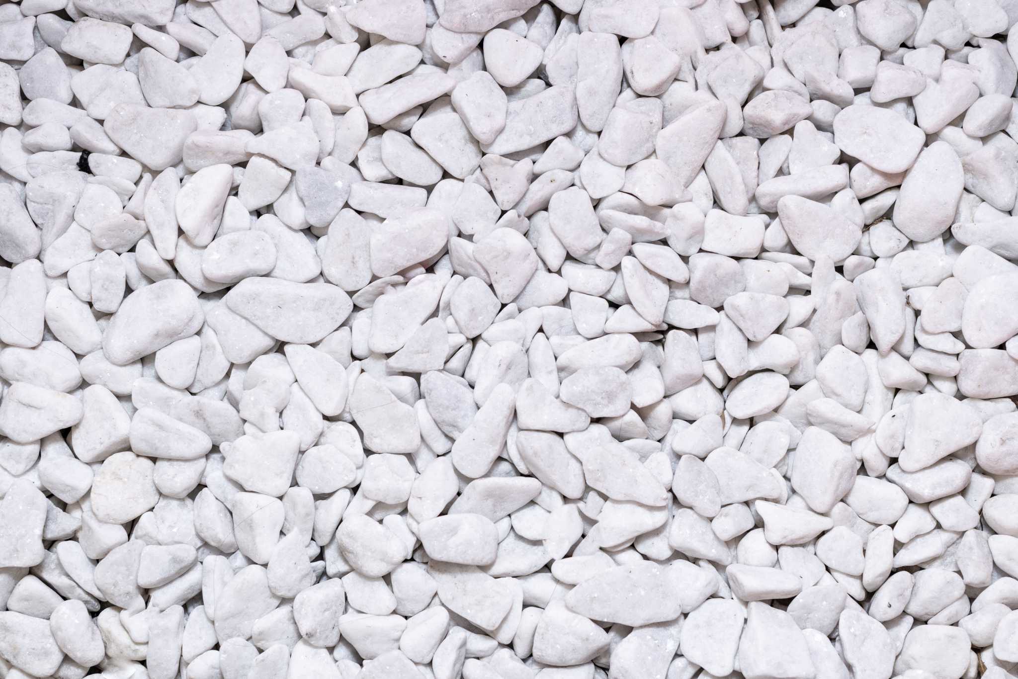 How to Estimate Gravel Needs for a Driveway