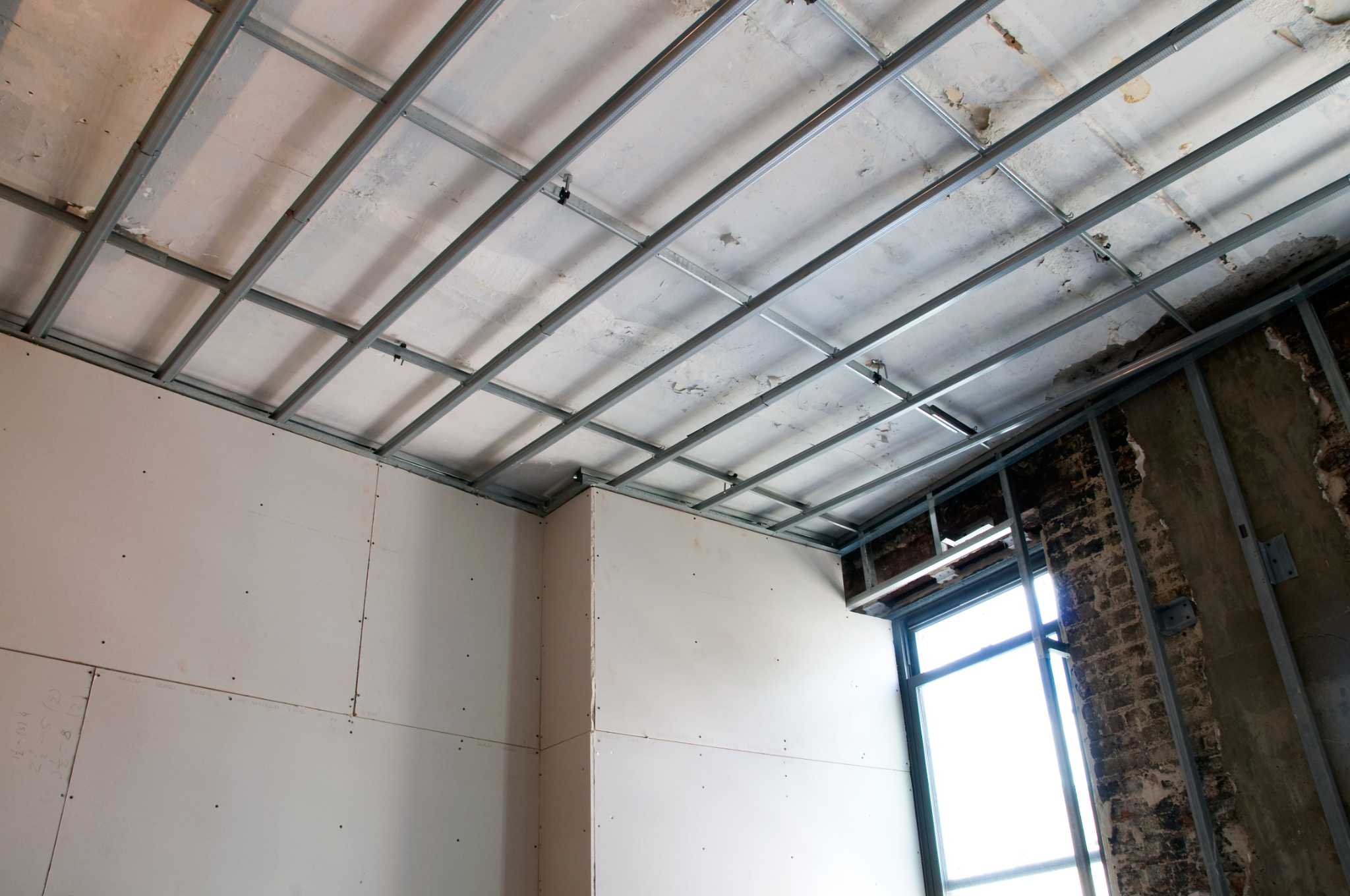 How to Extend Main Runners in Suspended Ceilings