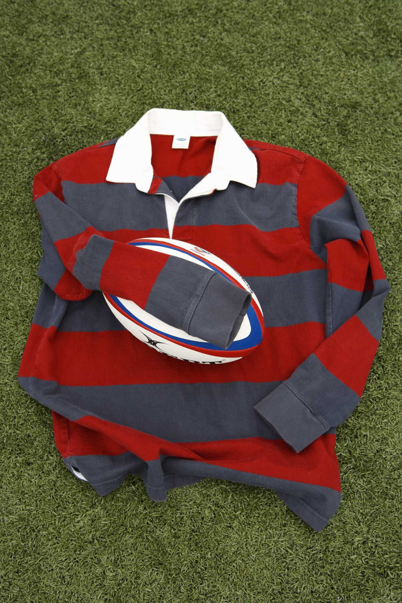 Artificial Grass That Looks & Feels Real