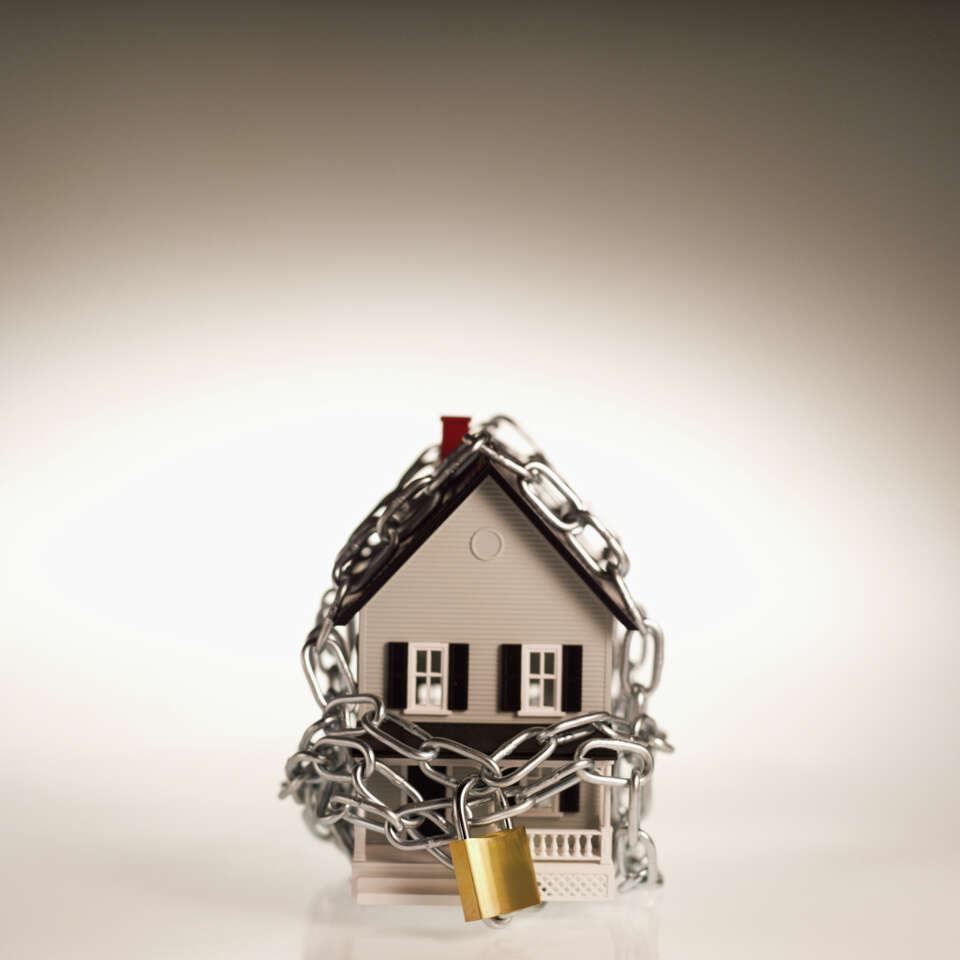 Can a Creditor Put a Lien on the House of a Deceased Person?