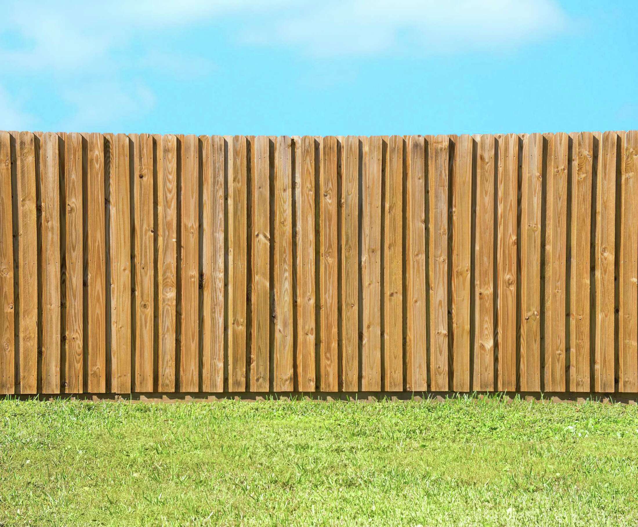 How to Attach Fencing Panels to Posts