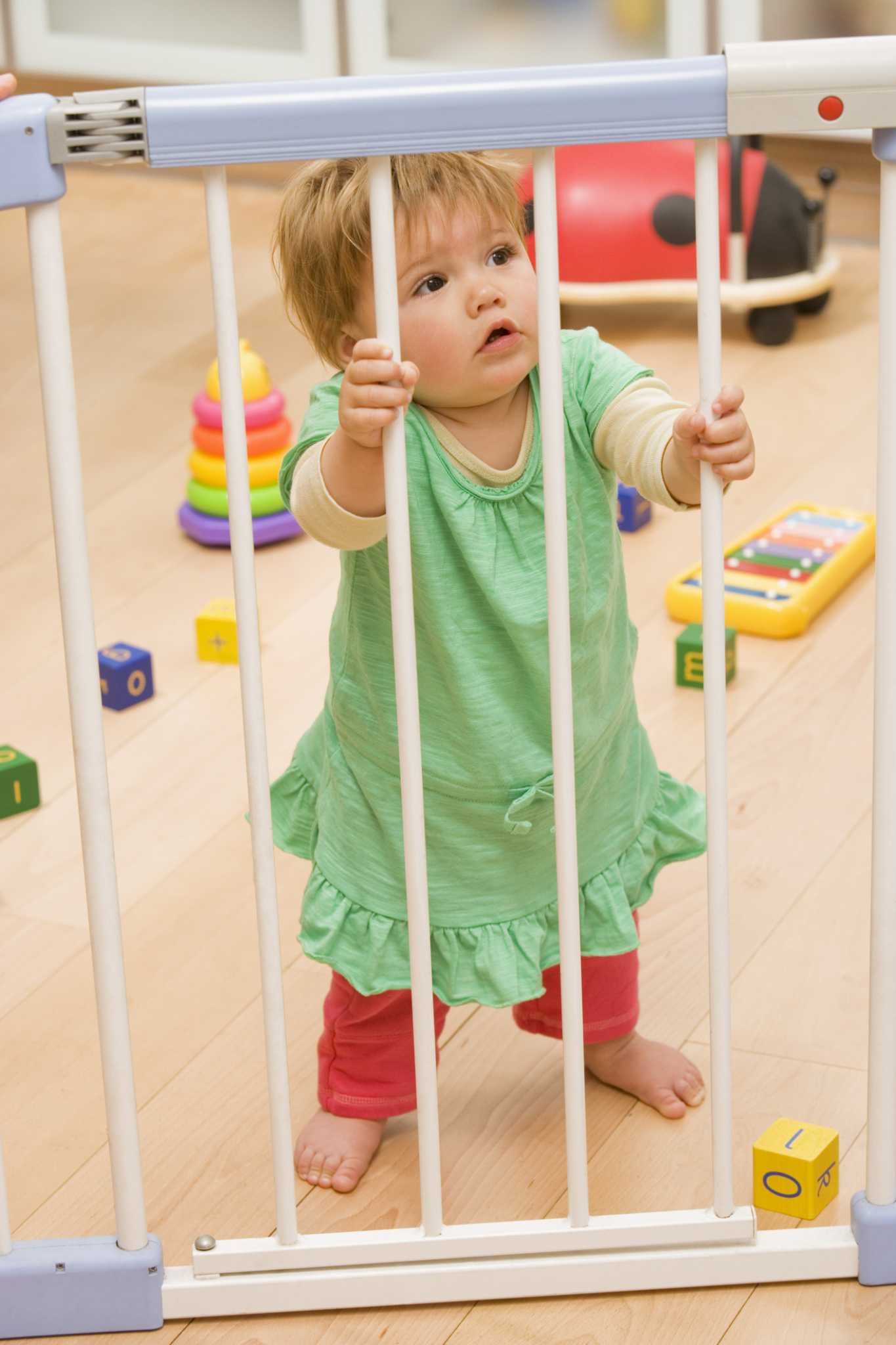 Baby proofing shop split level stairs