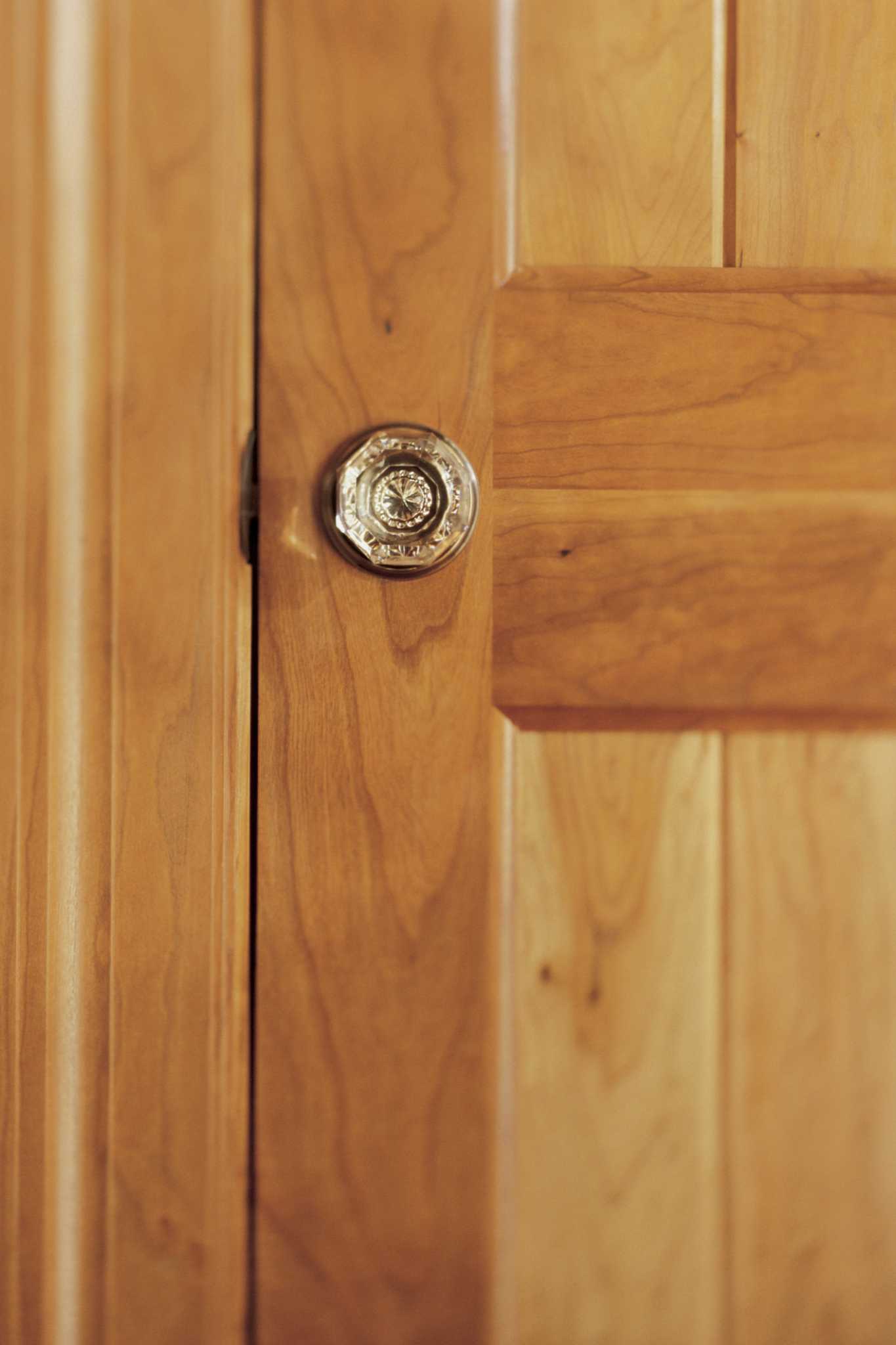 How to Move a Wall Socket