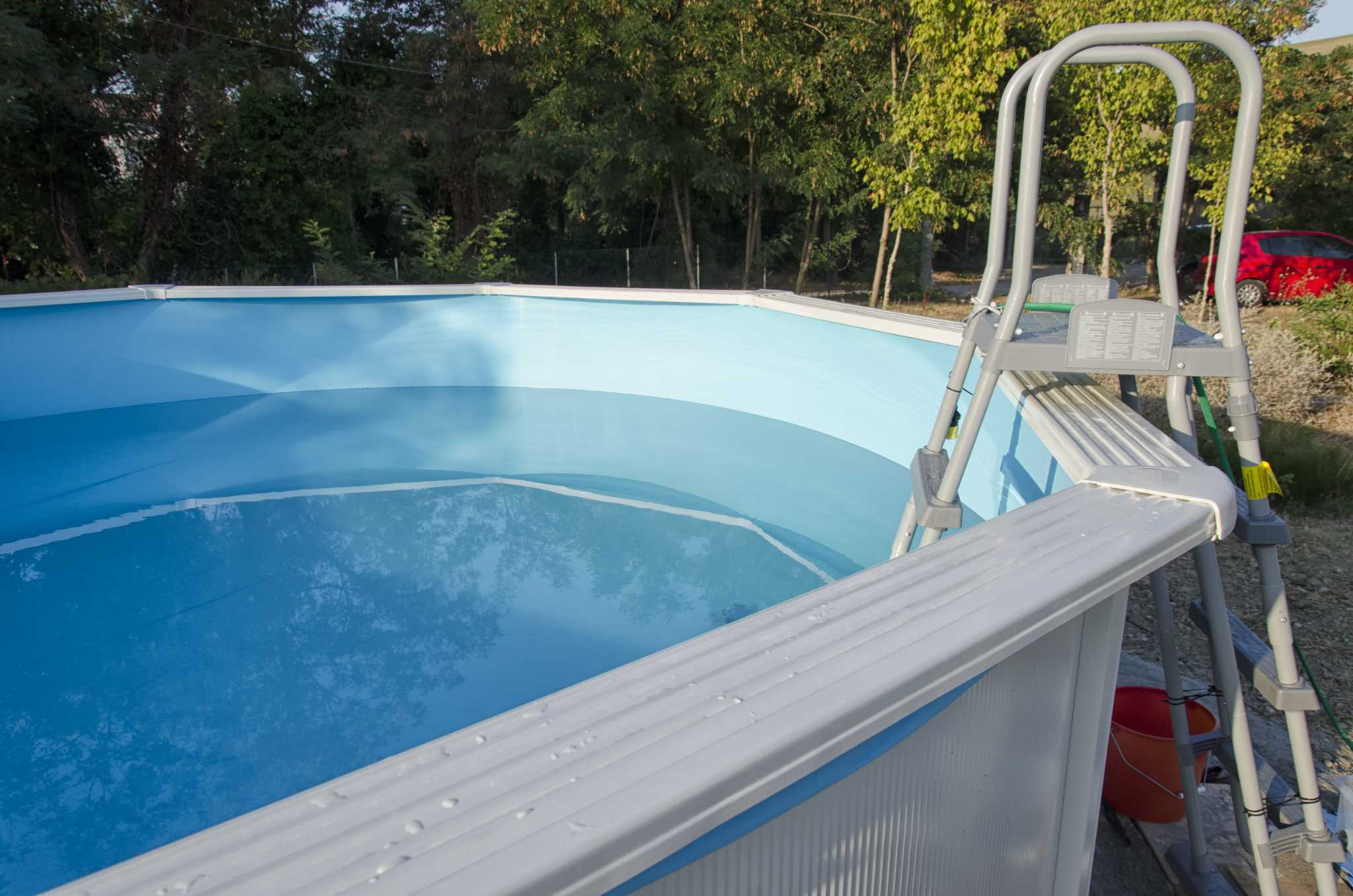 How to Hook Up a Sand Filter Pump to an Above Ground Swimming Pool
