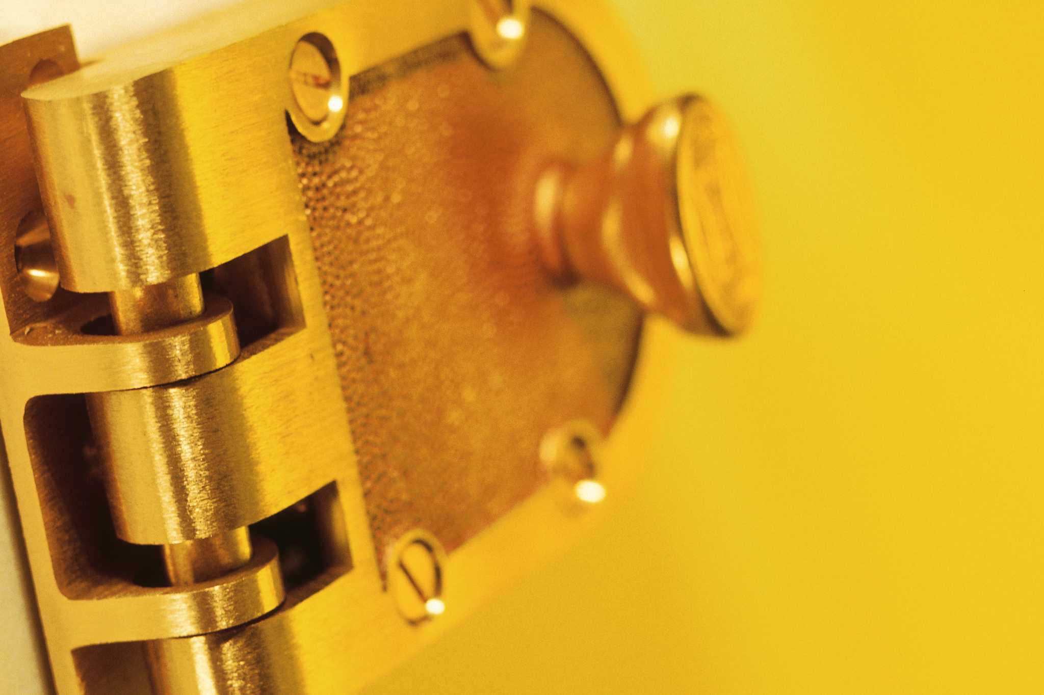 how-to-fix-a-deadbolt-lock