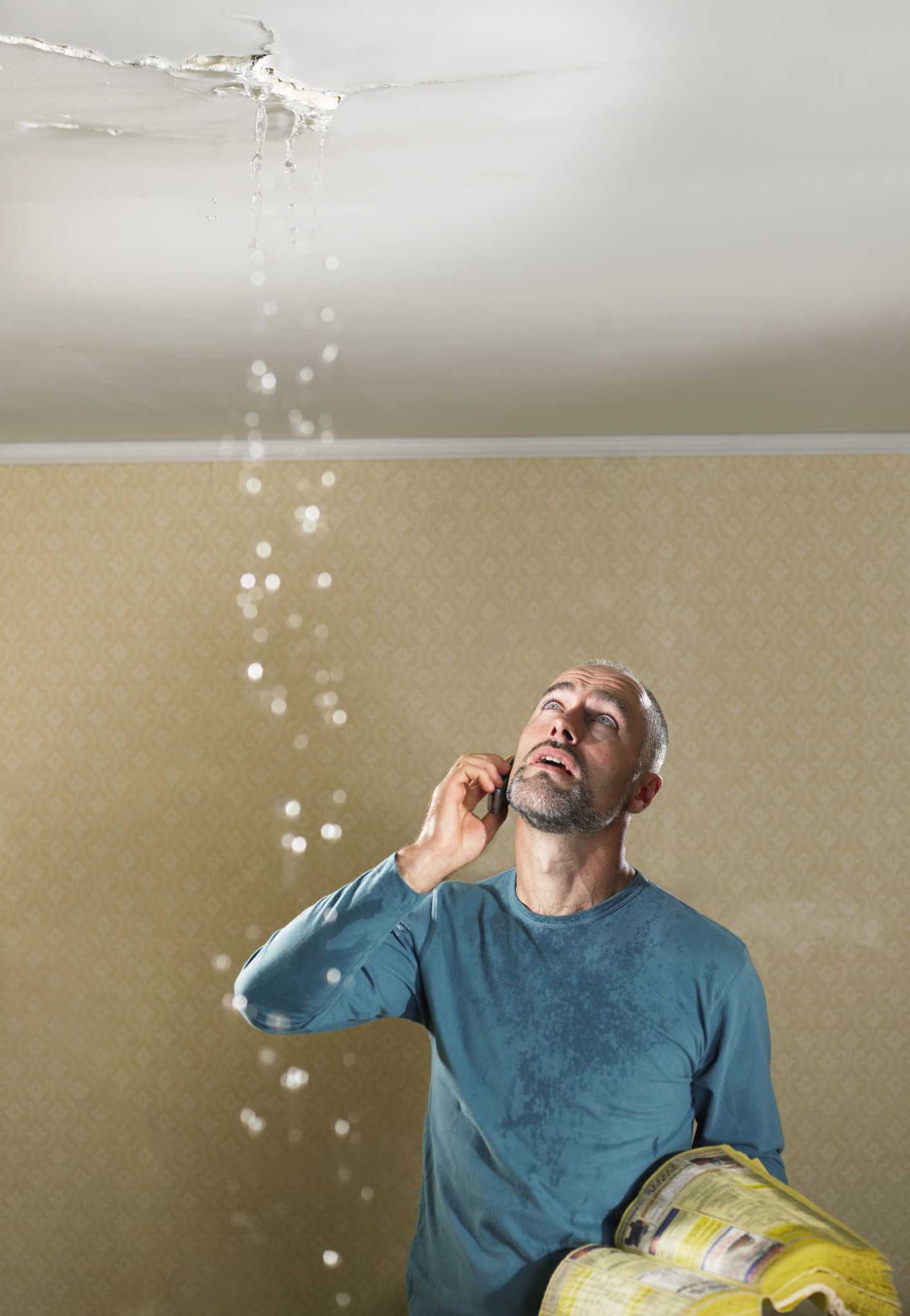 How do I remove this plastic shower drain cover? - Home Improvement Stack  Exchange