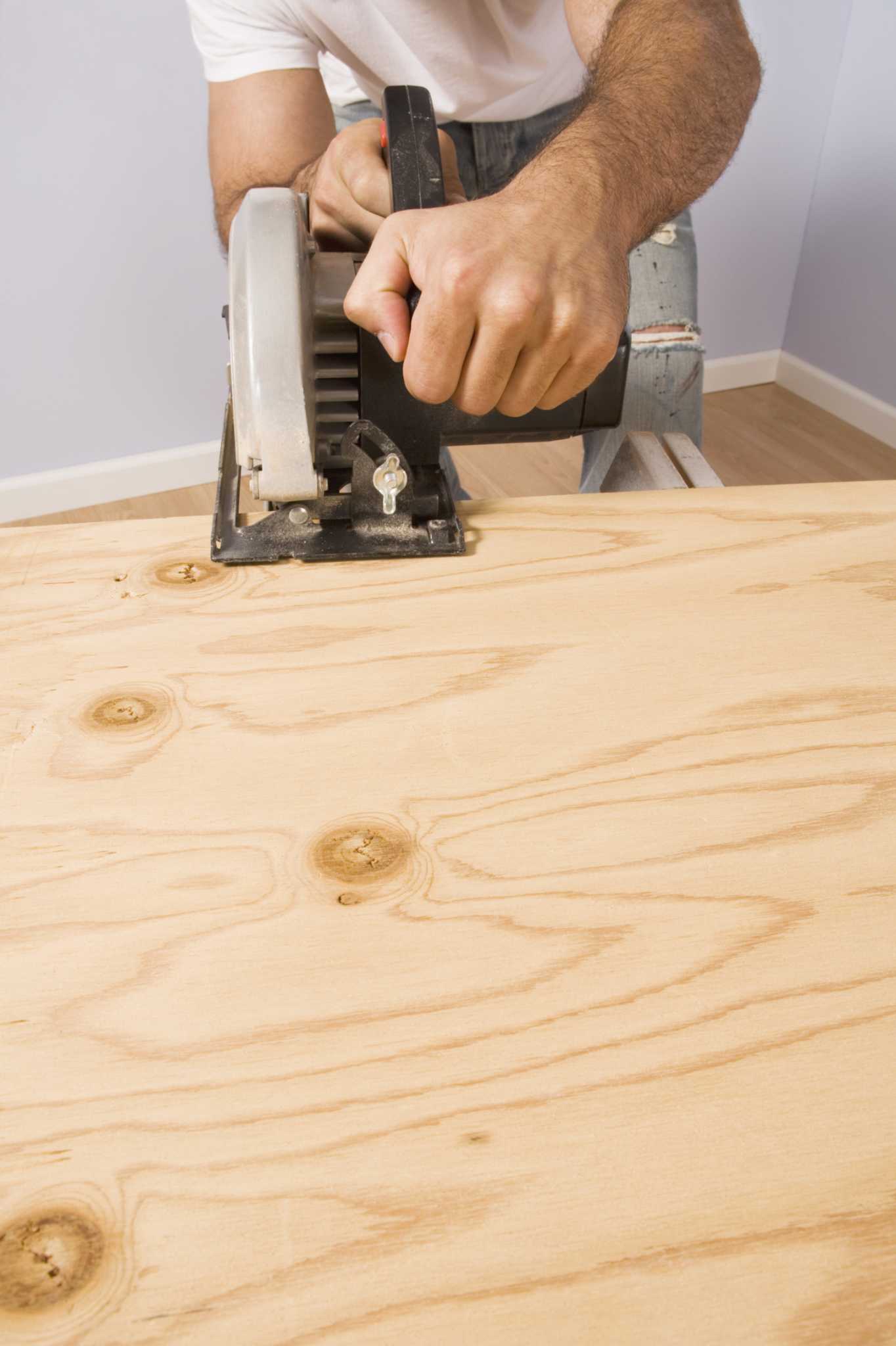 How to Frame a Knee Wall Bookcase