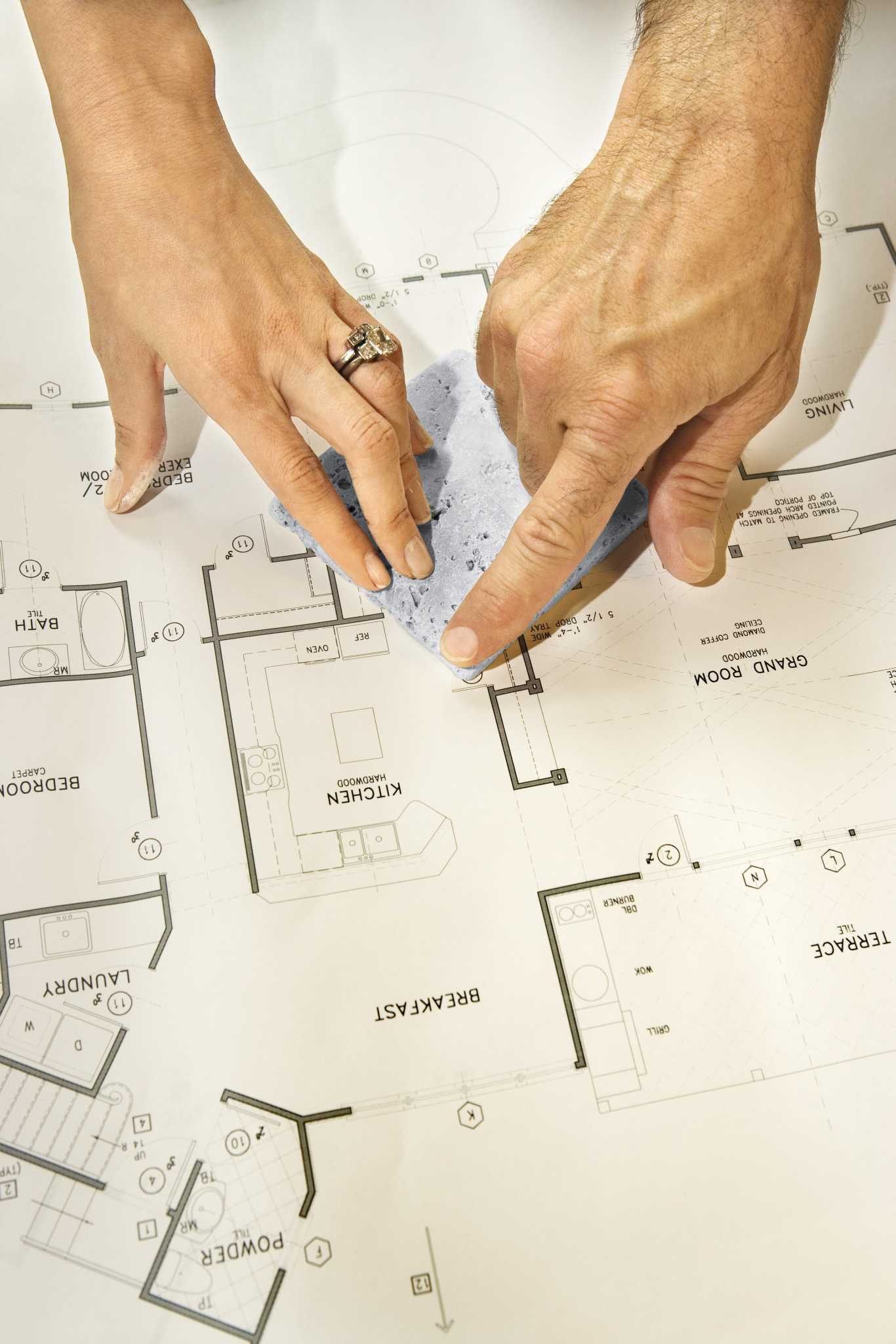 How to Do a Furniture Layout to Scale