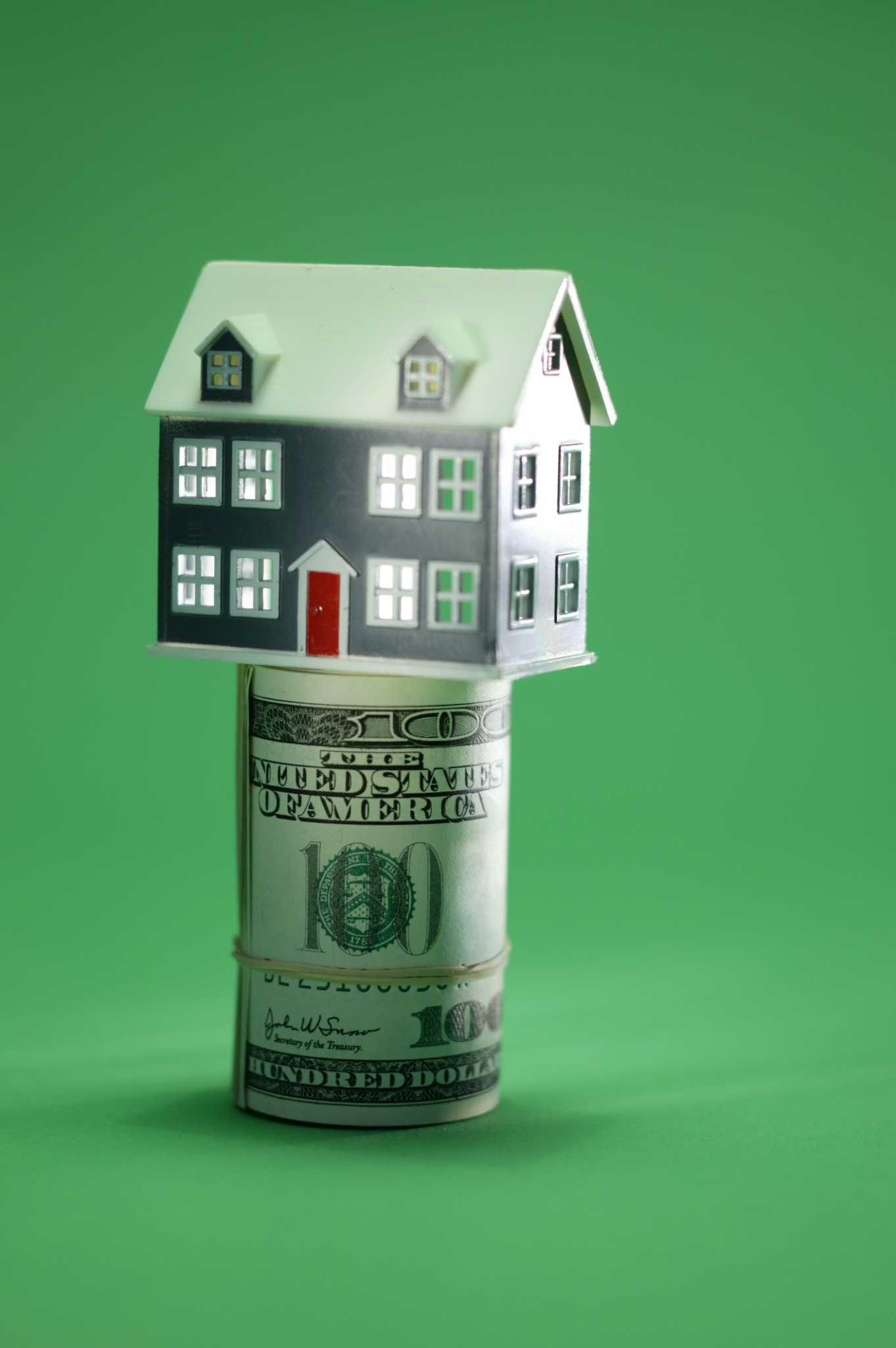 can-i-deduct-a-down-payment-on-the-new-home-on-my-taxes