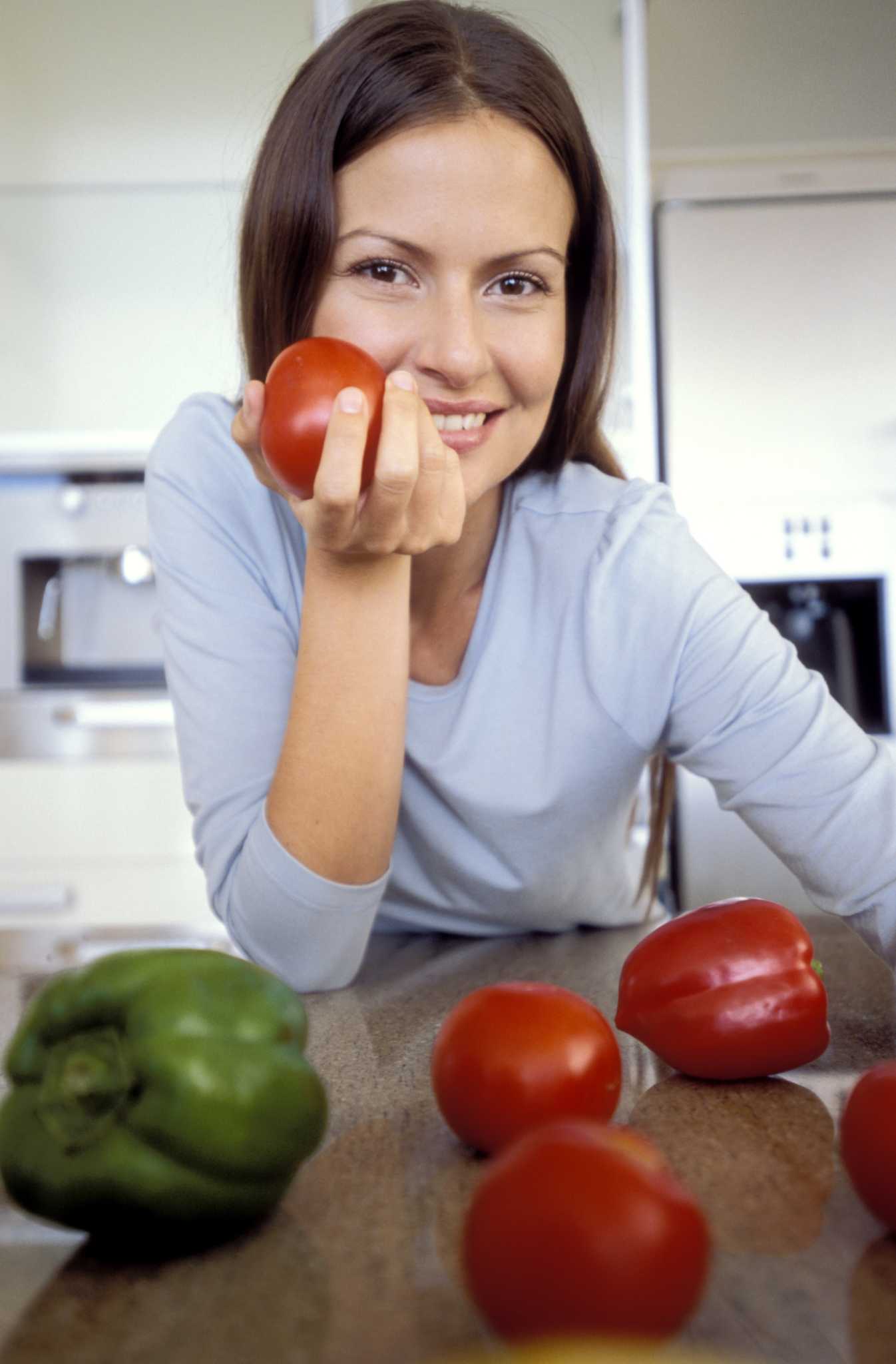 Can Green Pepper Plants Be Planted Next to Tomato Plants?