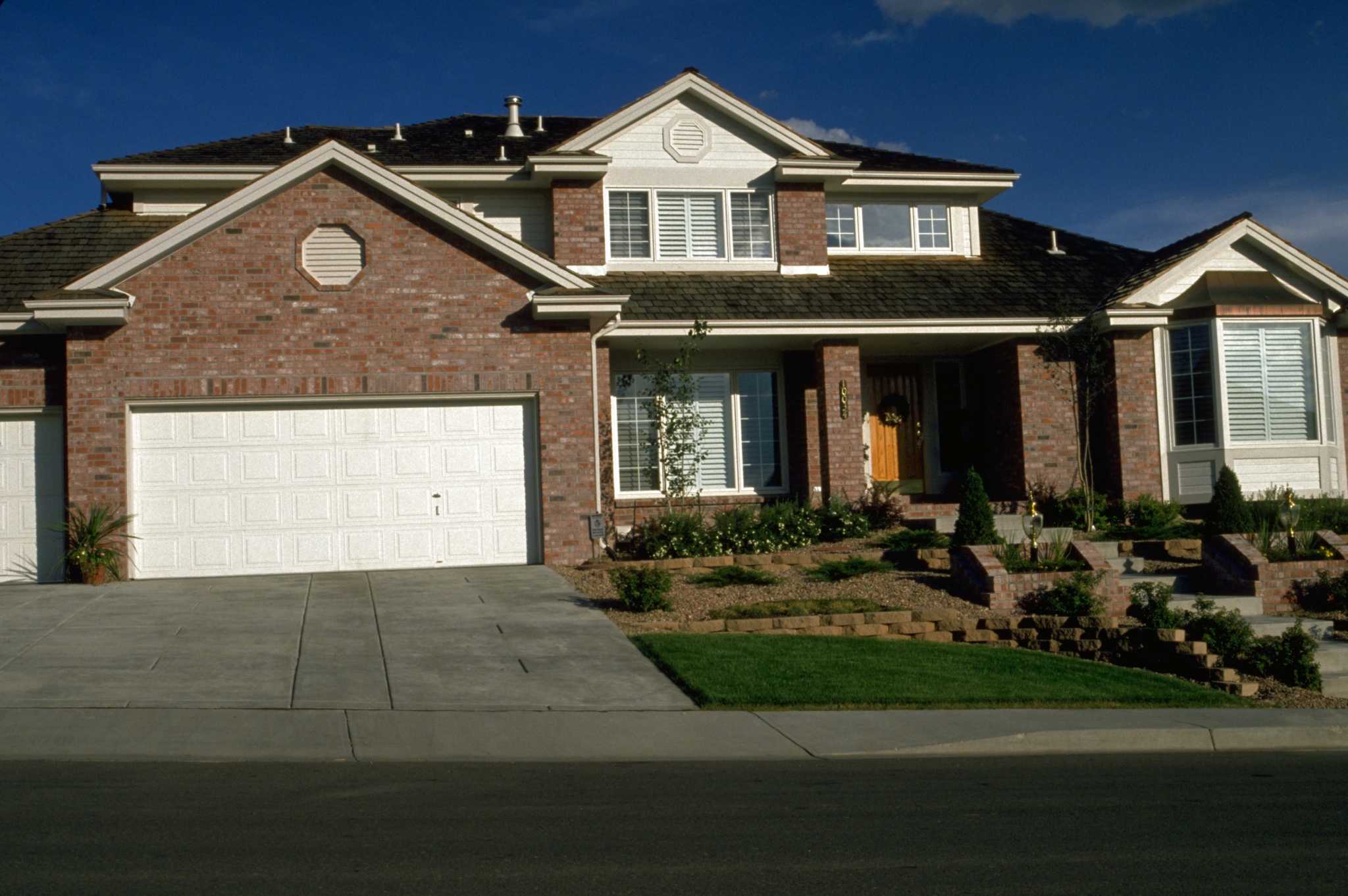 Can Power Wash Chemicals Kill Plants?