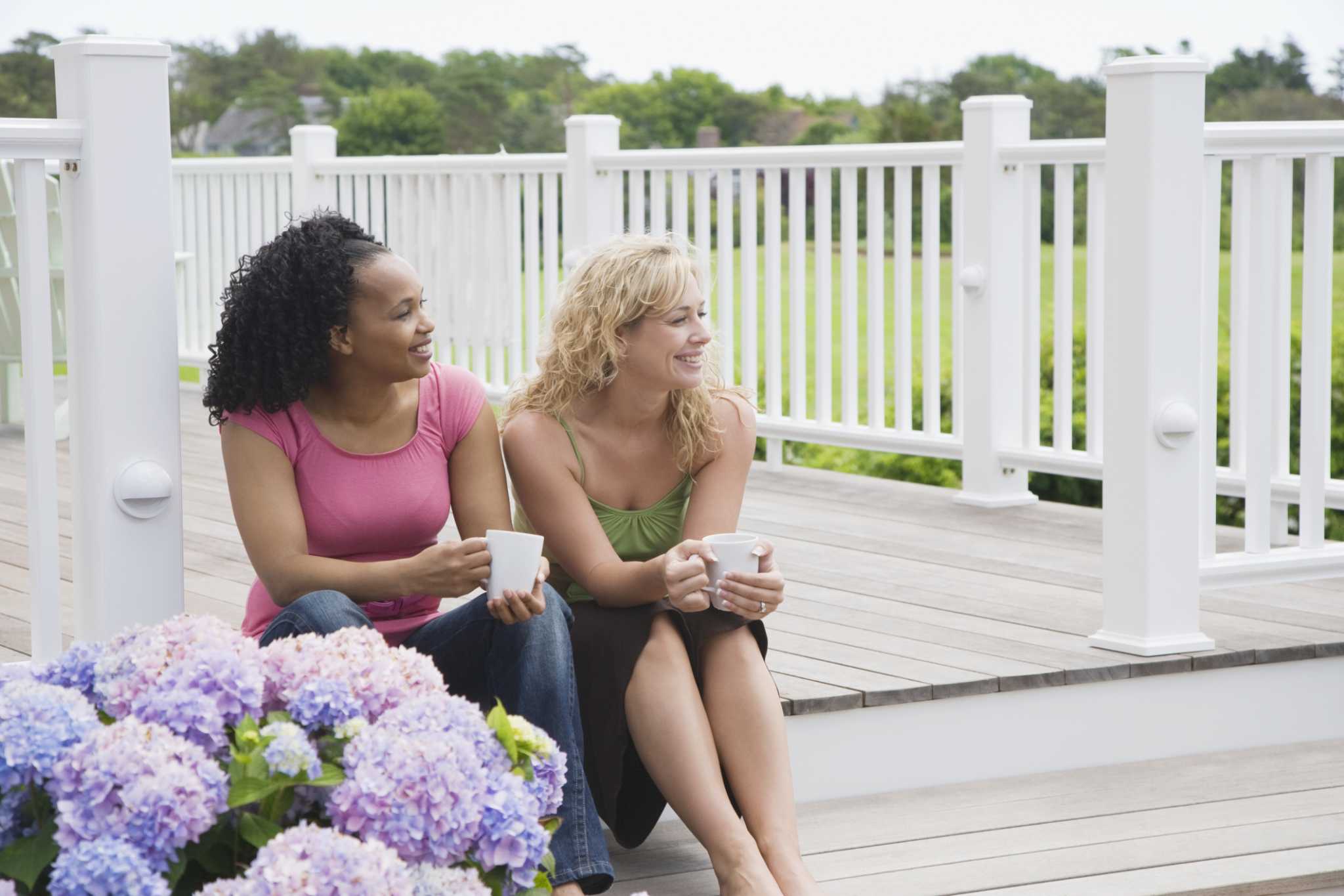 how-to-get-grease-off-plastic-decking