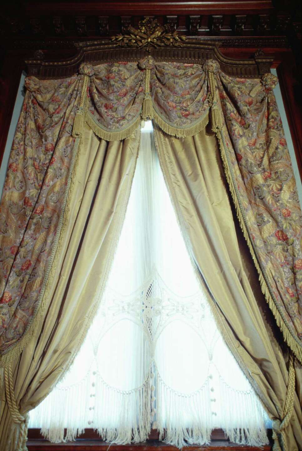 Can Short Sheers Be Hung With Long Curtains?