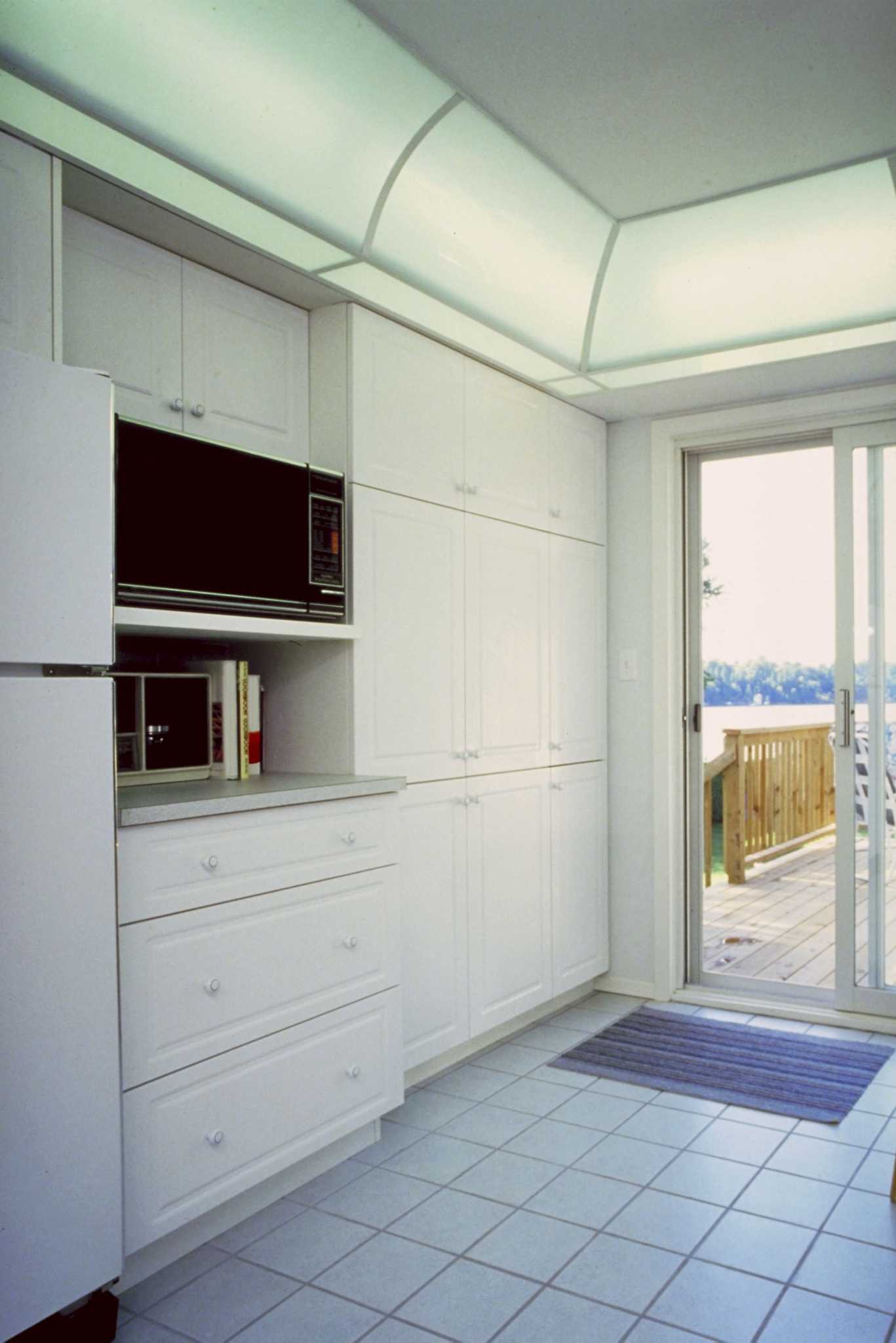 How to Grout Exterior Tile