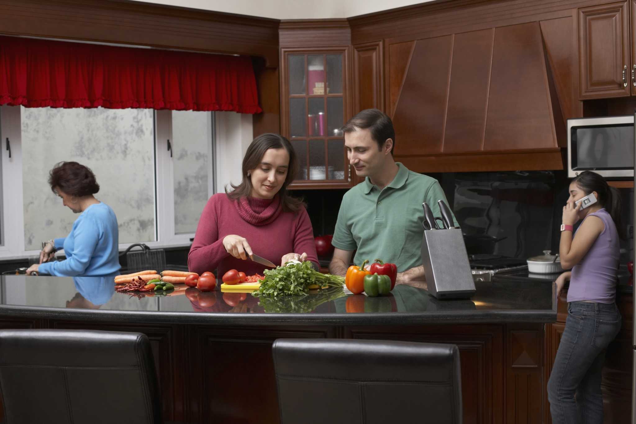 How to Care for an Emeril Lagasse Cast Iron Dutch Oven