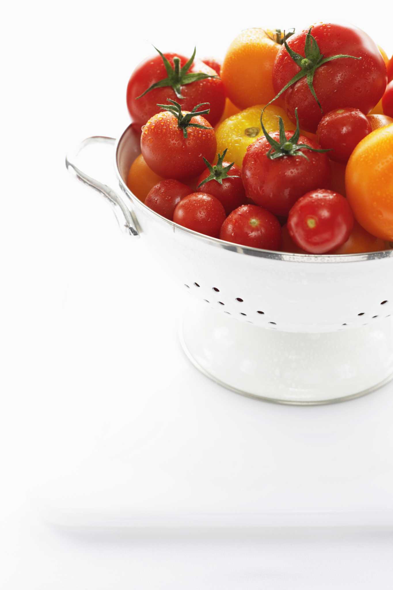 What Causes Cherry Tomatoes to Have a Dark Color?