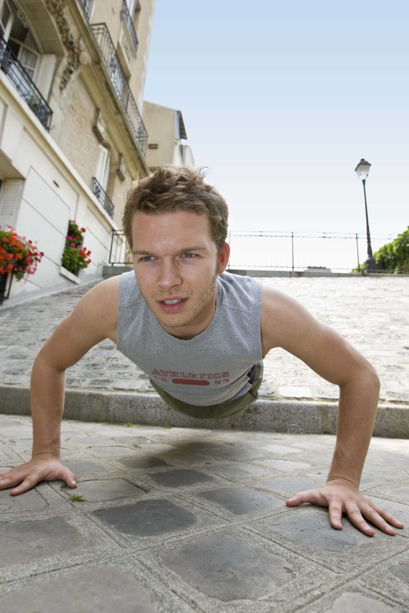 Calisthenic Exercises to Burn Fat