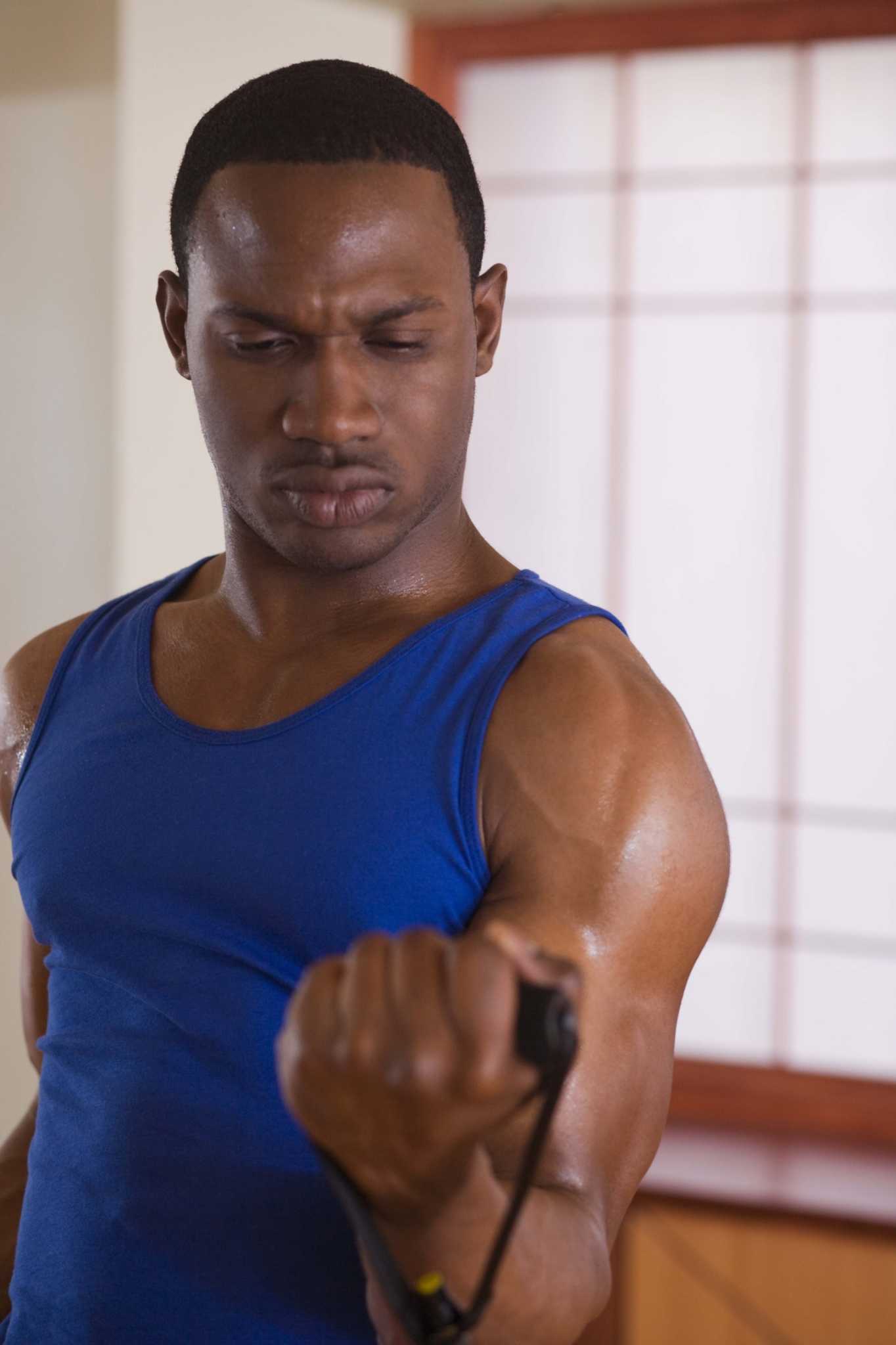 Can Resistance Bands Substitute for the Pullup Bar?