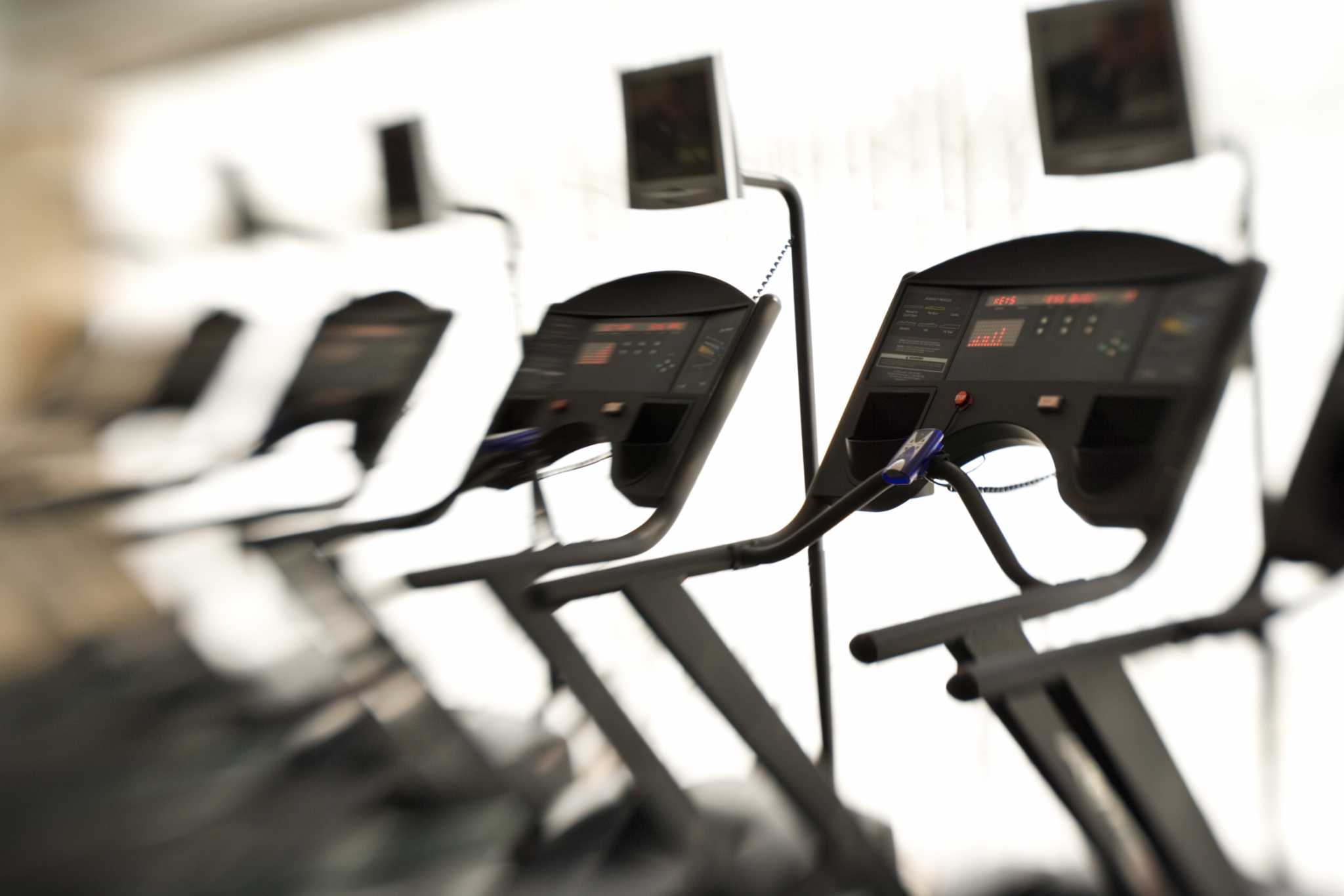 What Are the Health Benefits of Treadmills vs. Stair Steppers?