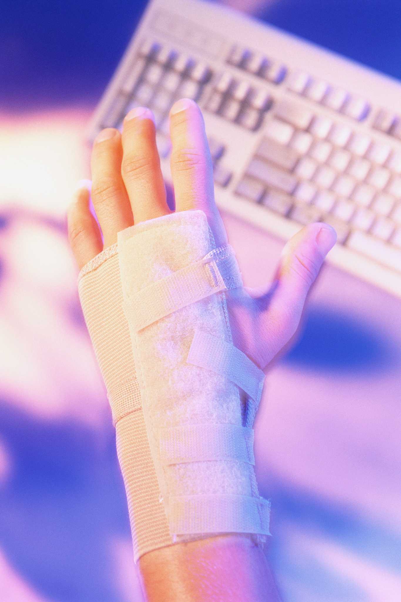 What If a Sprained Wrist Leads to Finger Numbness?