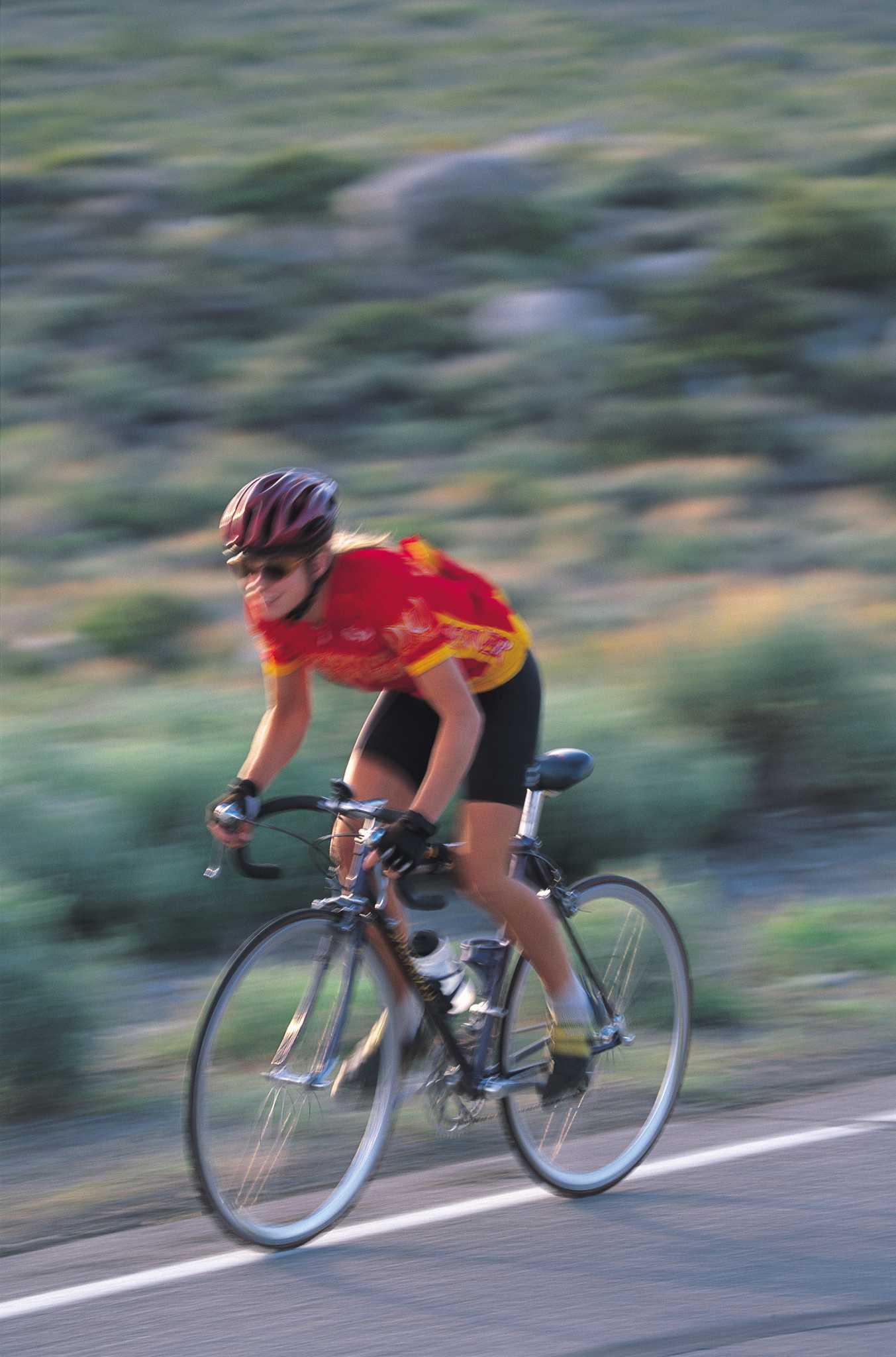 spin bike pedals with straps