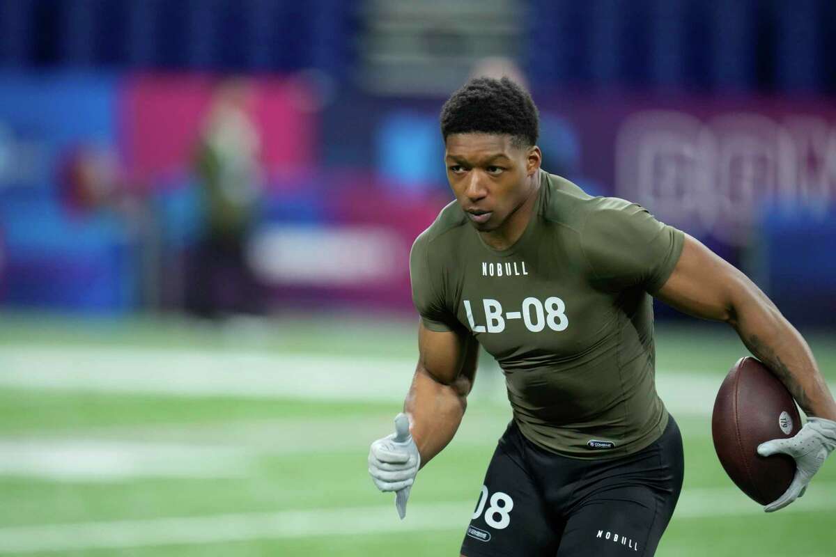 Getting to Know 49ers LB Jalen Graham 