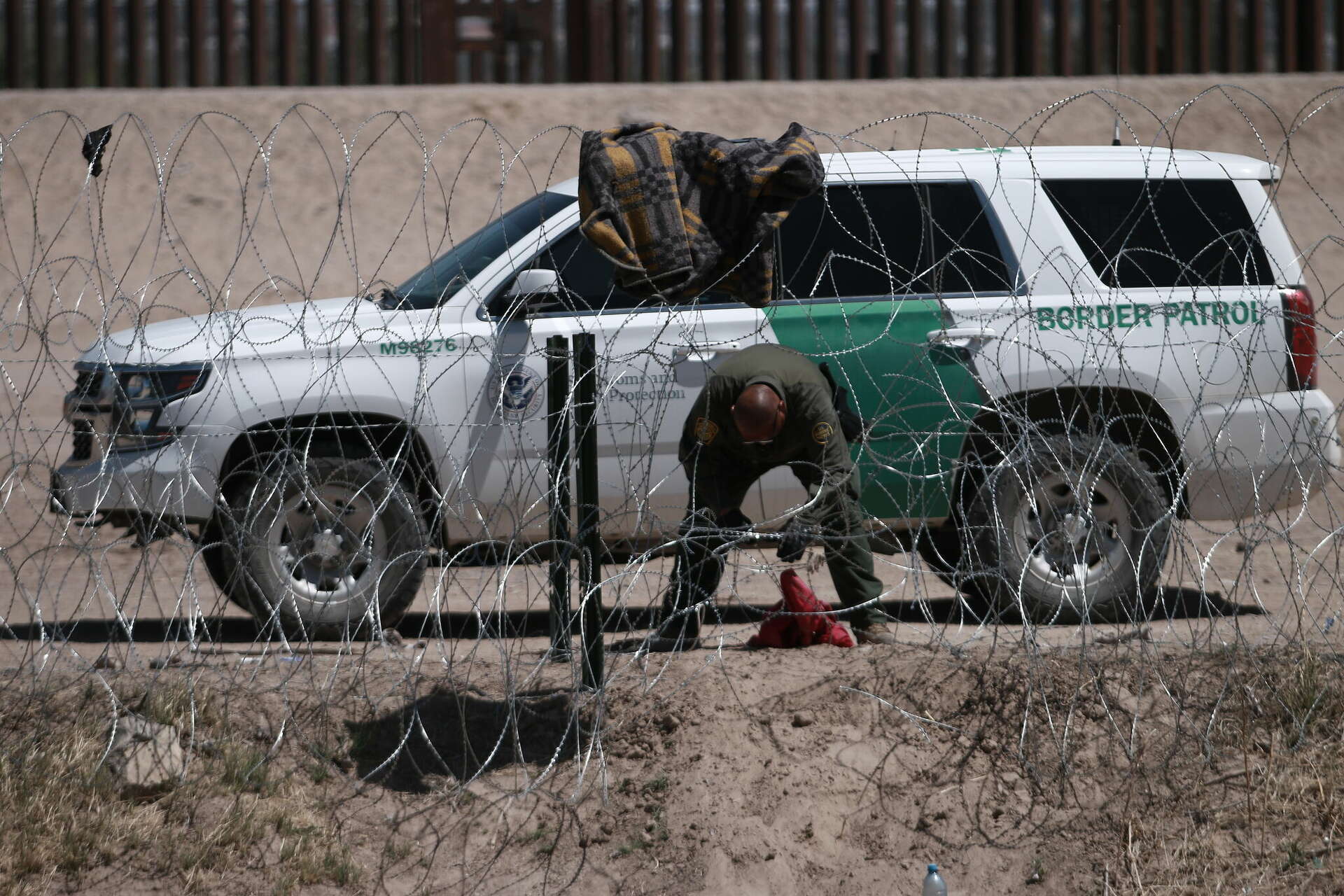 Border Patrol on alert for Texas mass shooting suspect