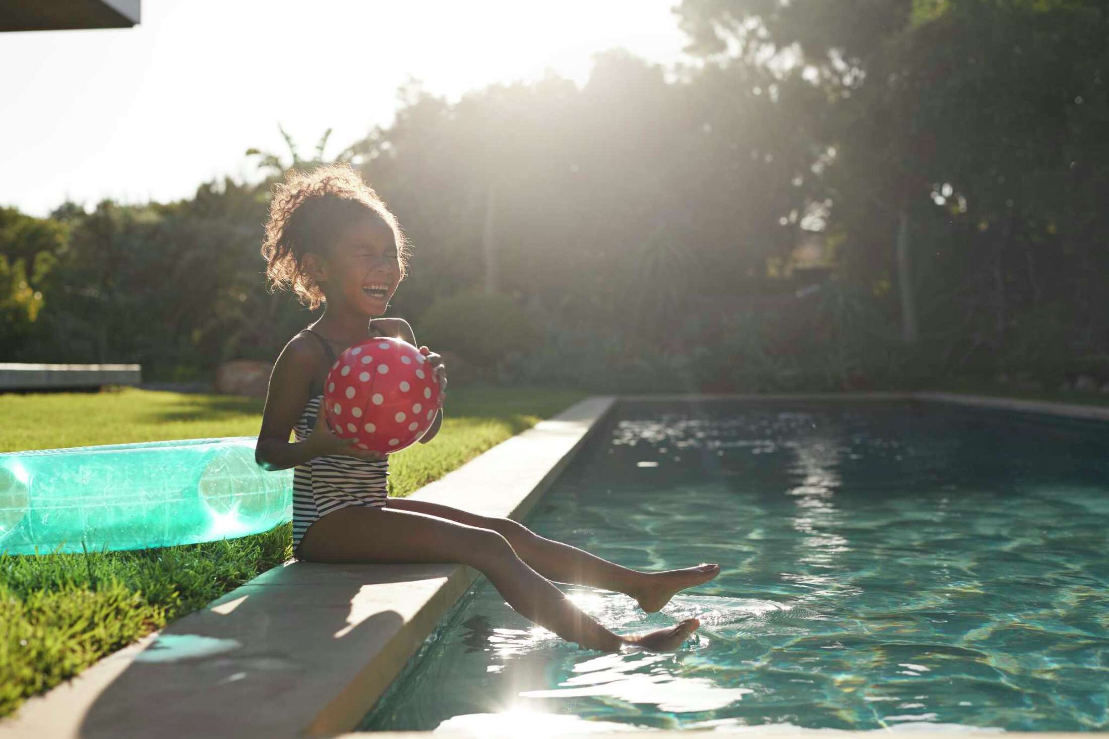 What Does Recirculate Mean on a Pool Filter?