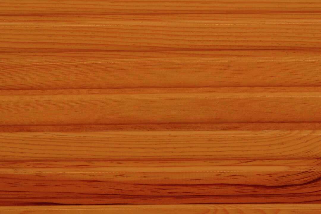 Tips on Cleaning Wood Paneling Finished With Polyurethane