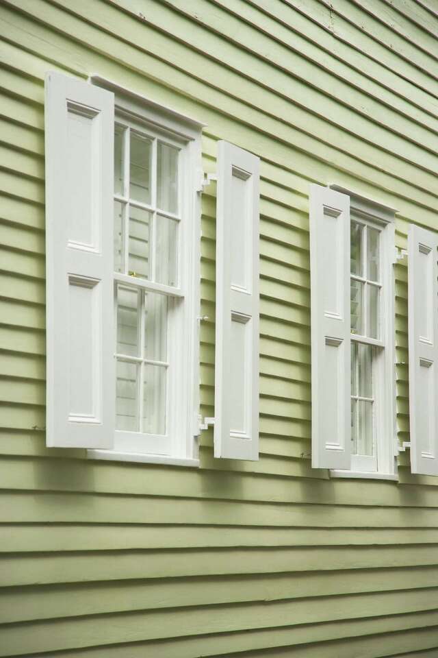 How to Snap Siding Back Together