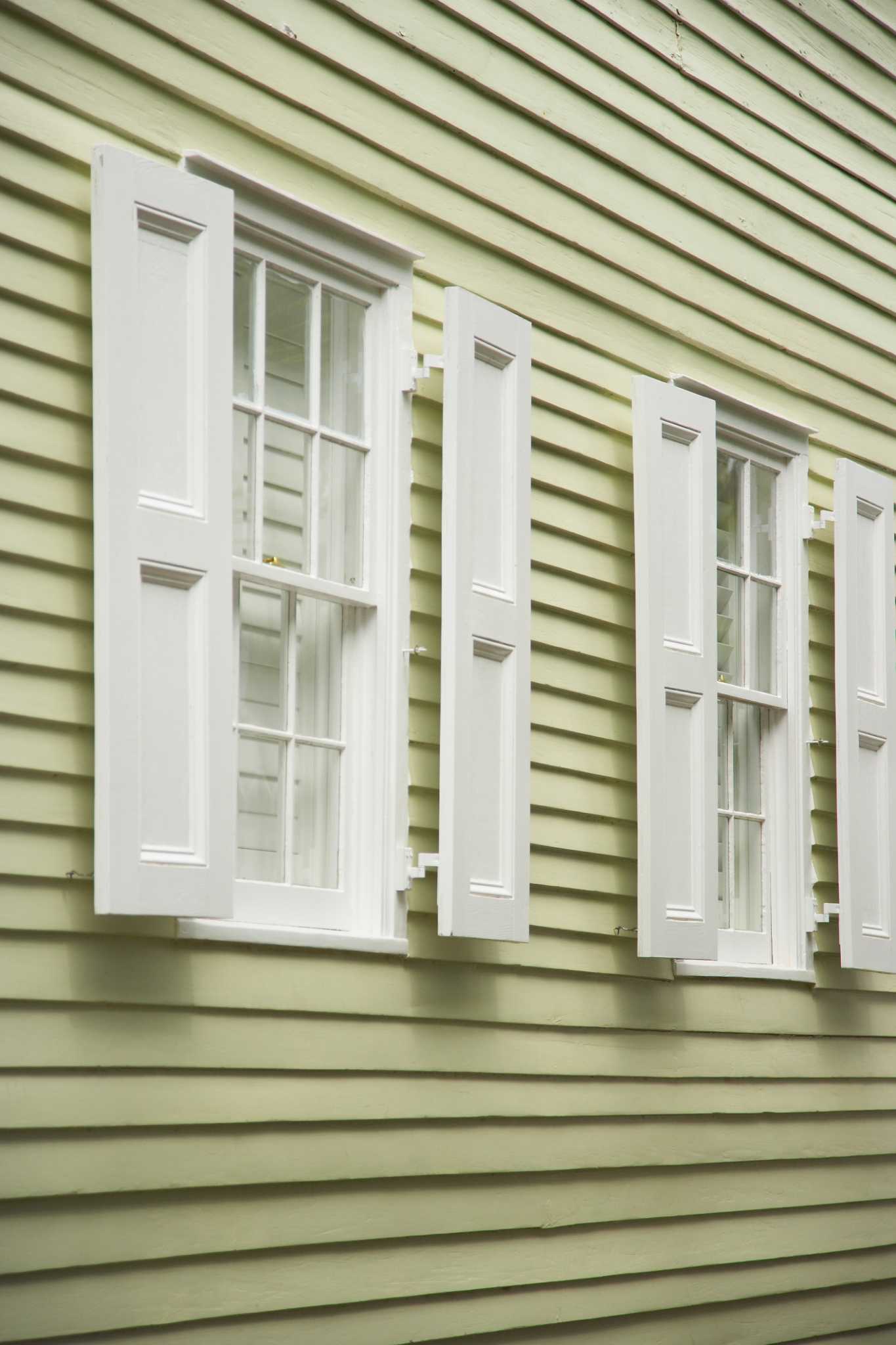 How to Snap Siding Back Together