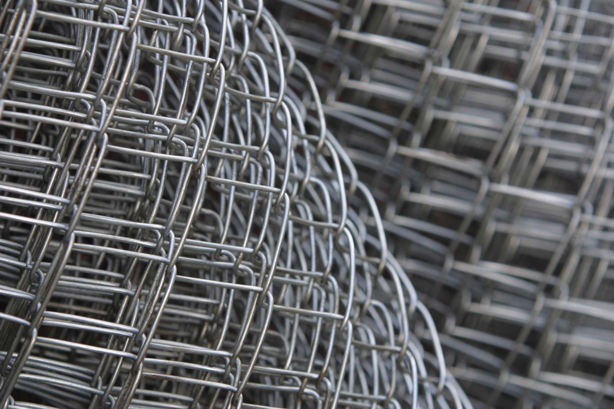 How to Install Clips on Wire Mesh Fencing