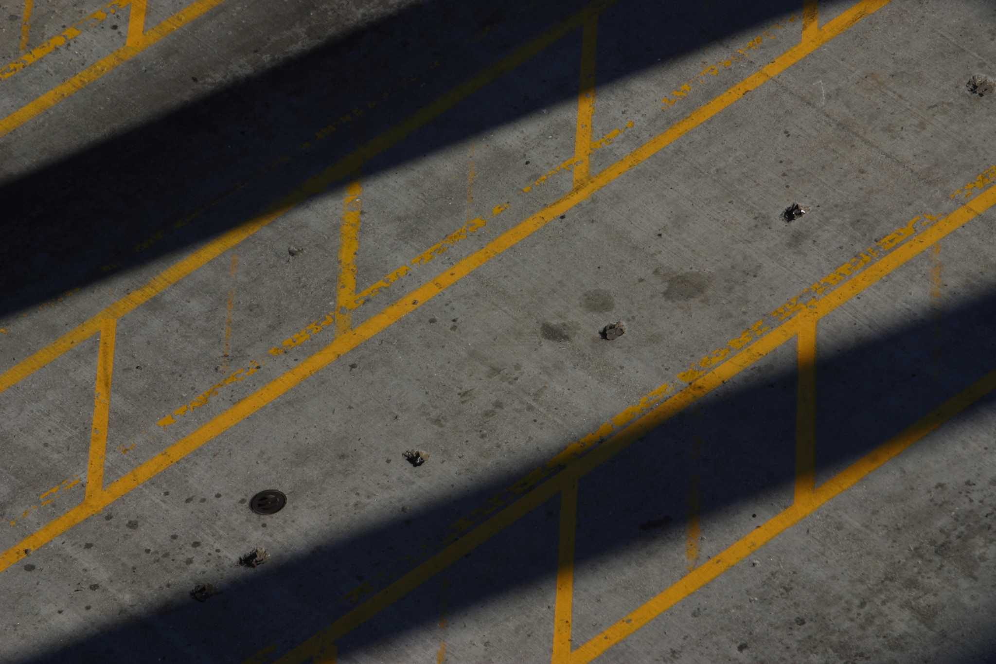 How to Remove Old Oil & Grease Stains From Concrete